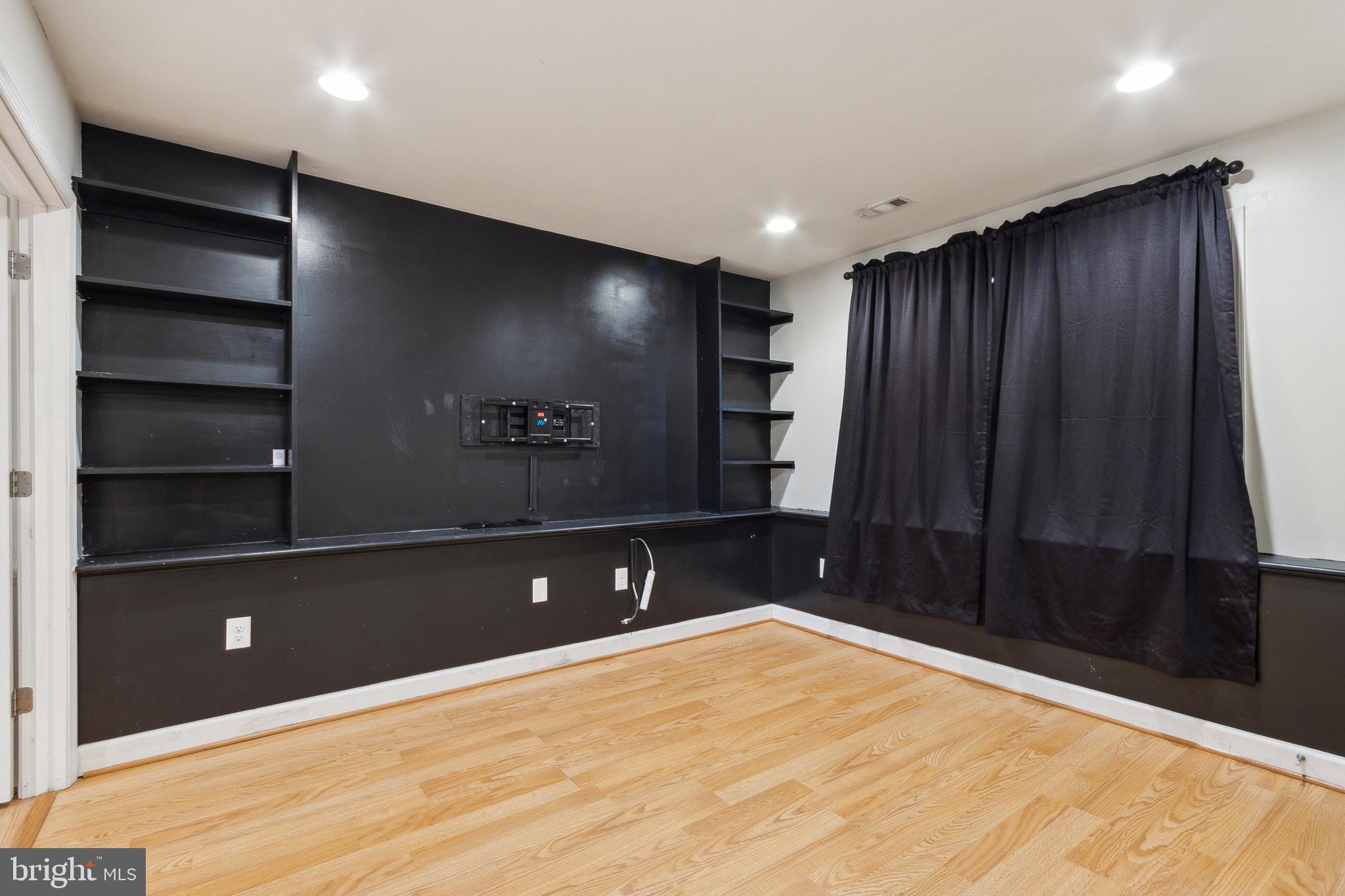 PORT ROYAL LANDING OF TOWNSFIELD - Residential