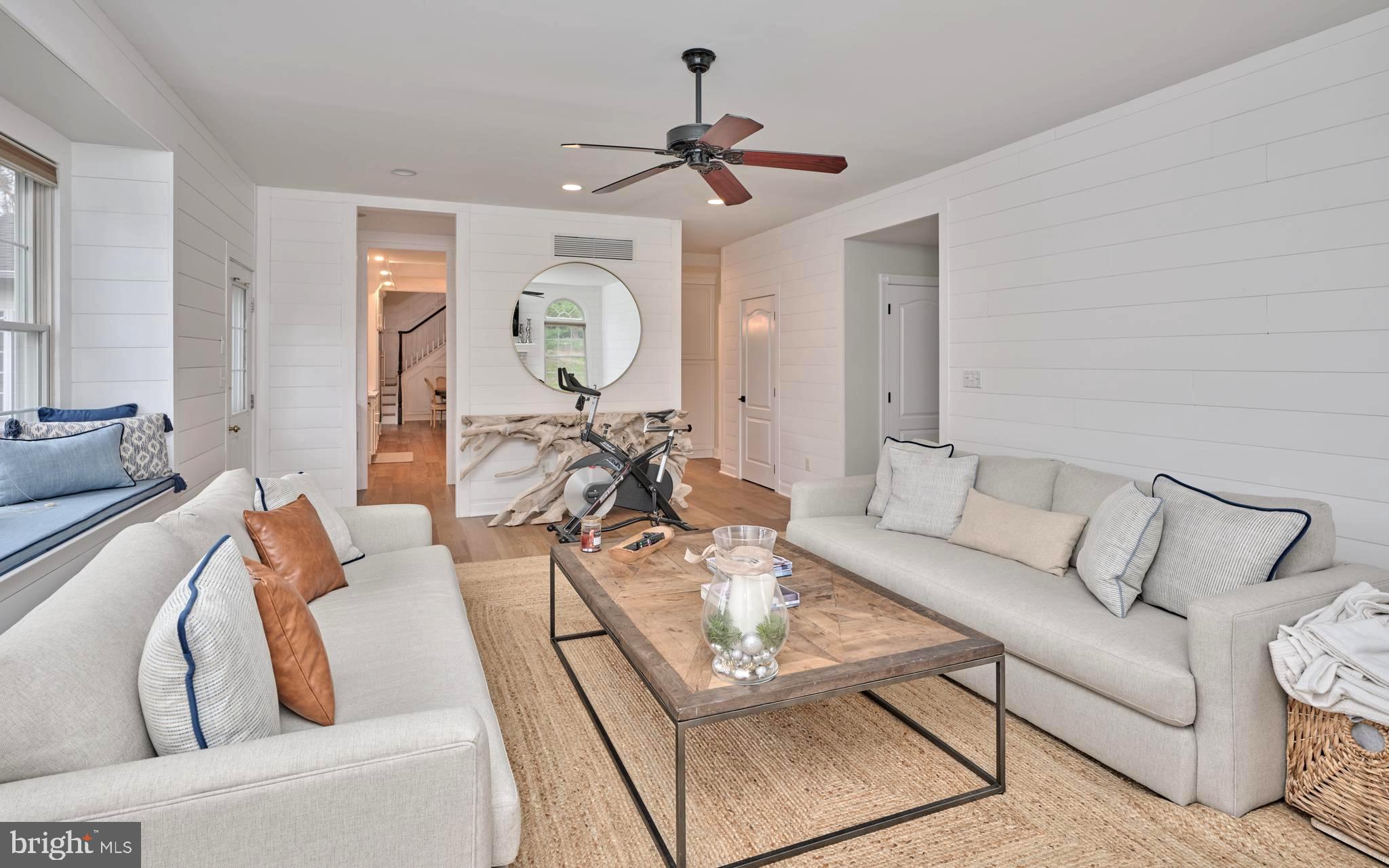 MEADOW WOOD - Residential