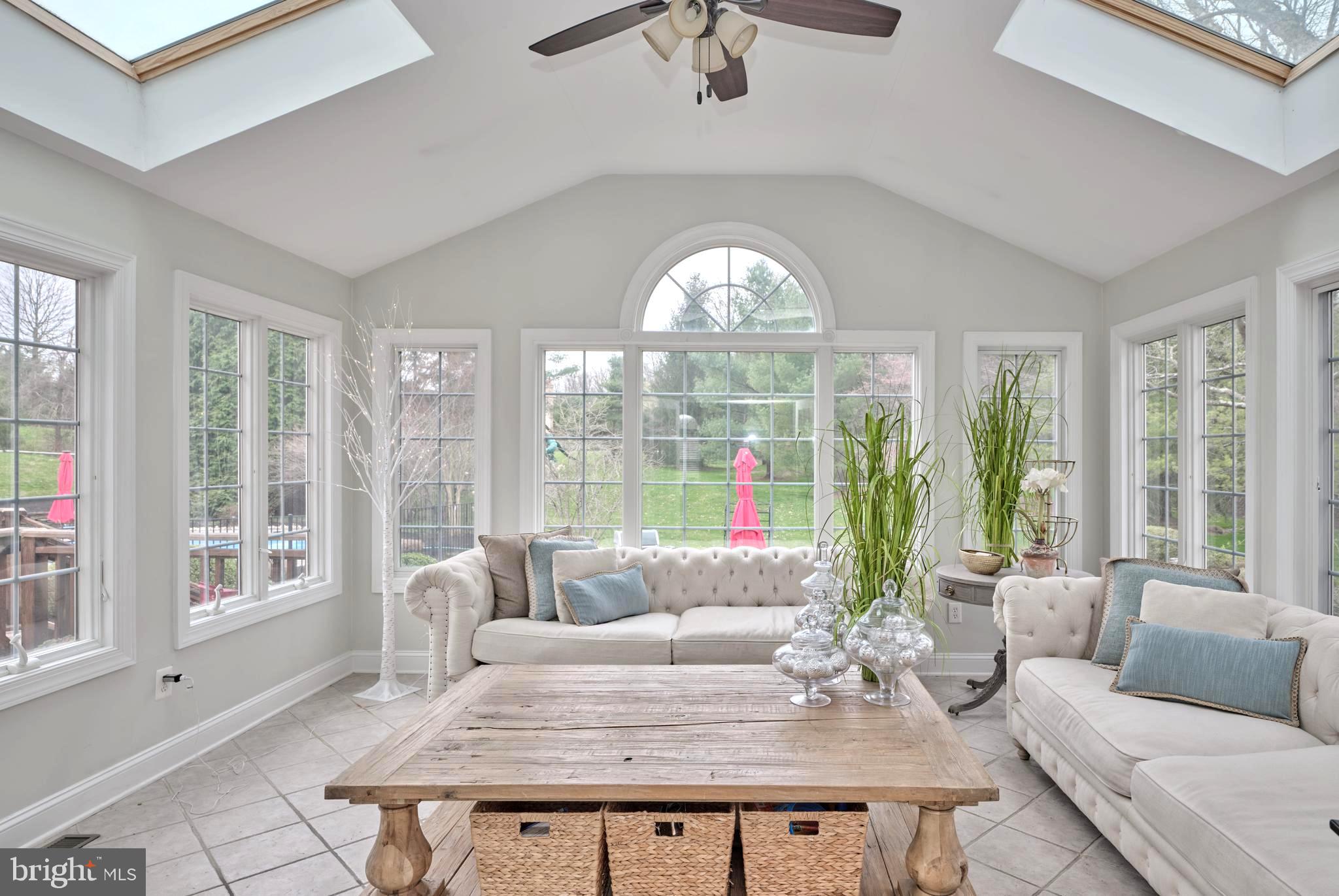 MEADOW WOOD - Residential
