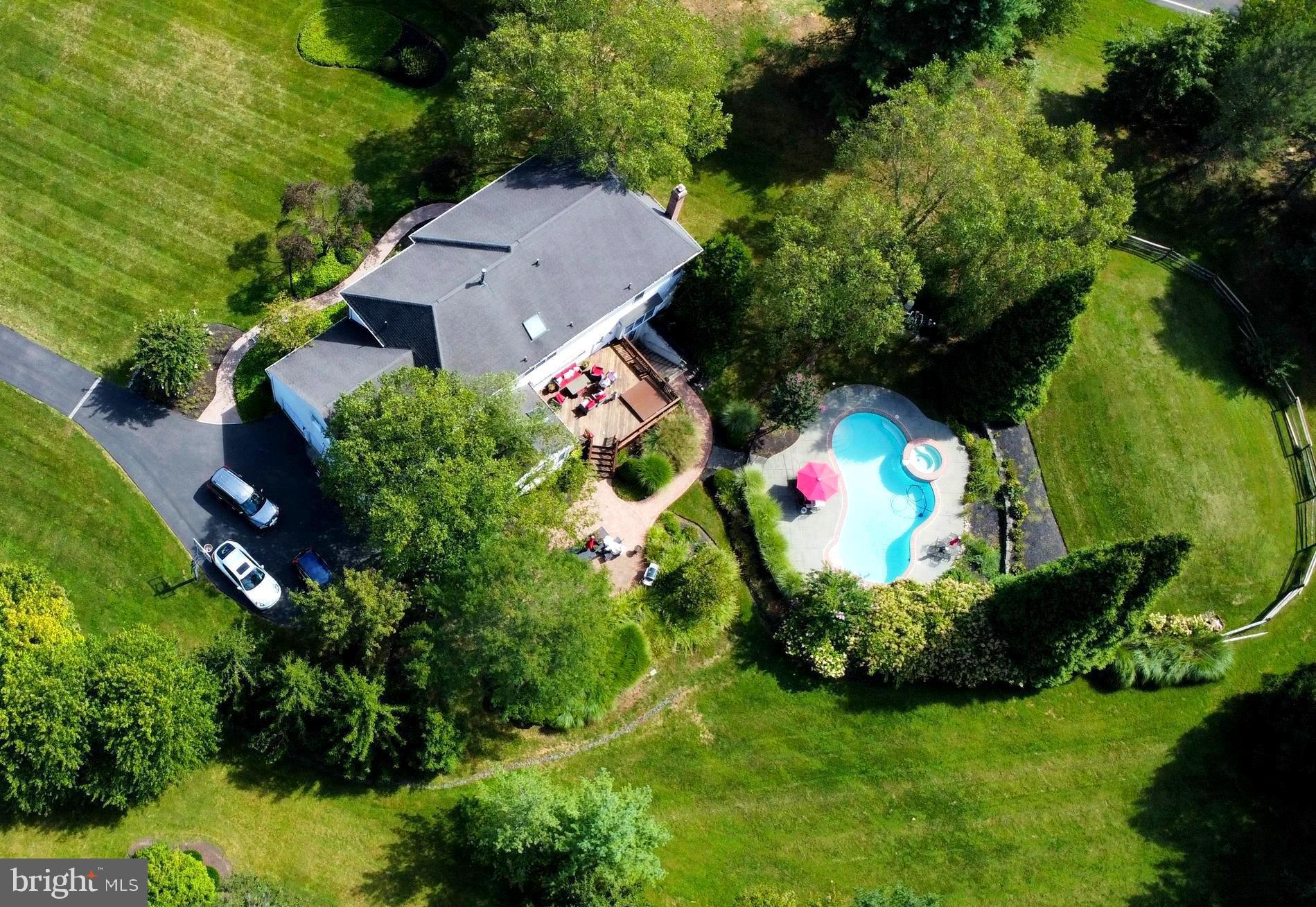 MEADOW WOOD - Residential