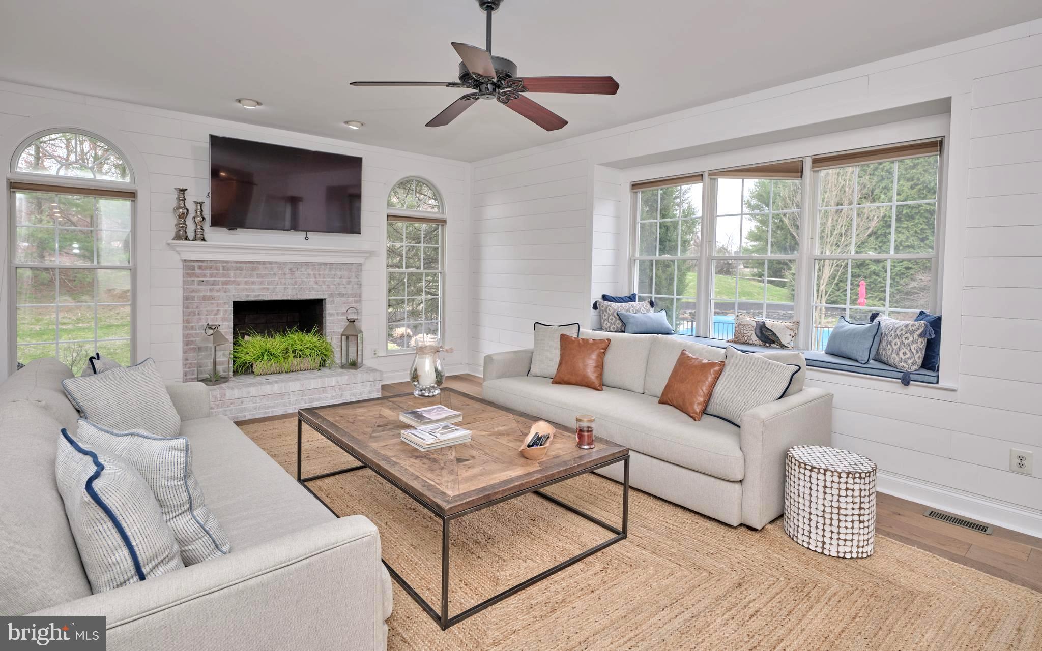 MEADOW WOOD - Residential