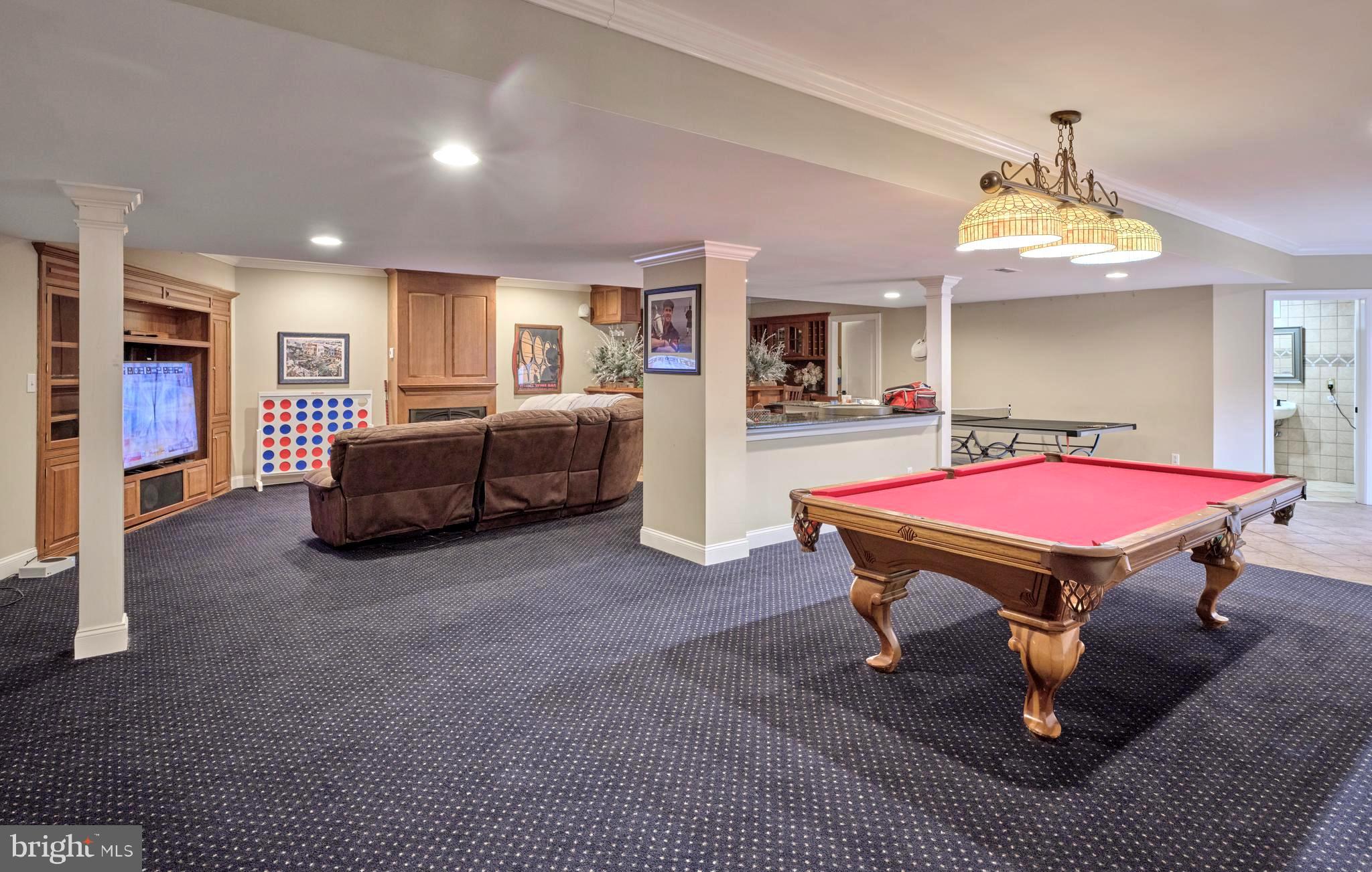 MEADOW WOOD - Residential