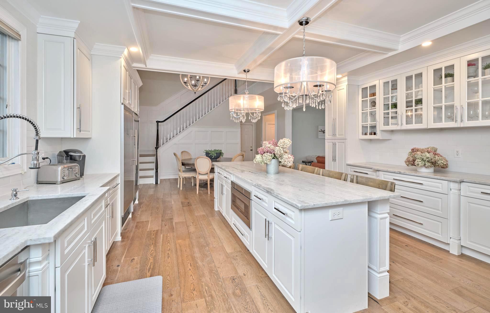 MEADOW WOOD - Residential