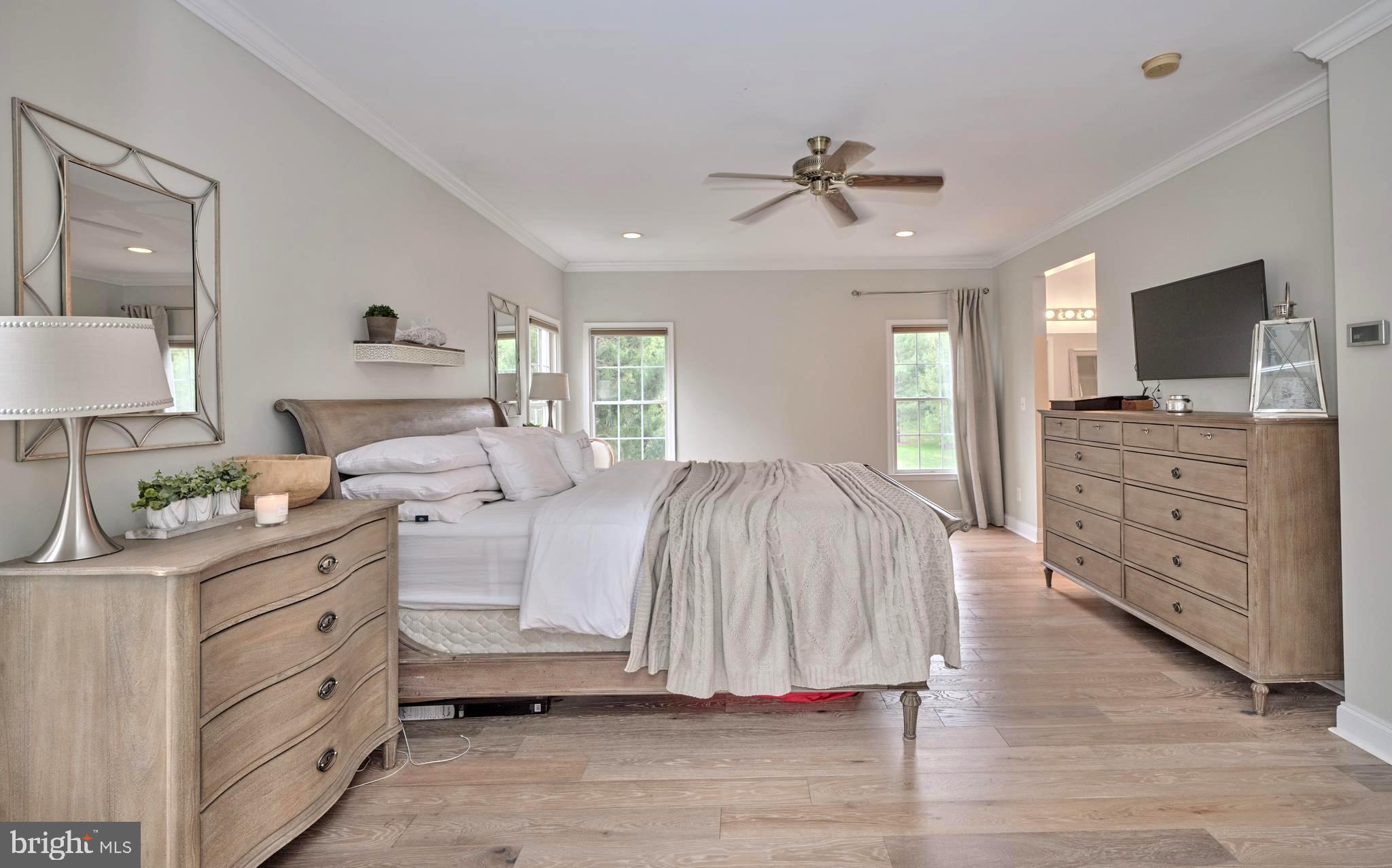 MEADOW WOOD - Residential
