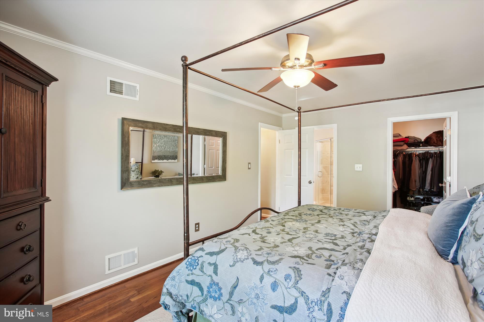 WELLINGTON - Residential