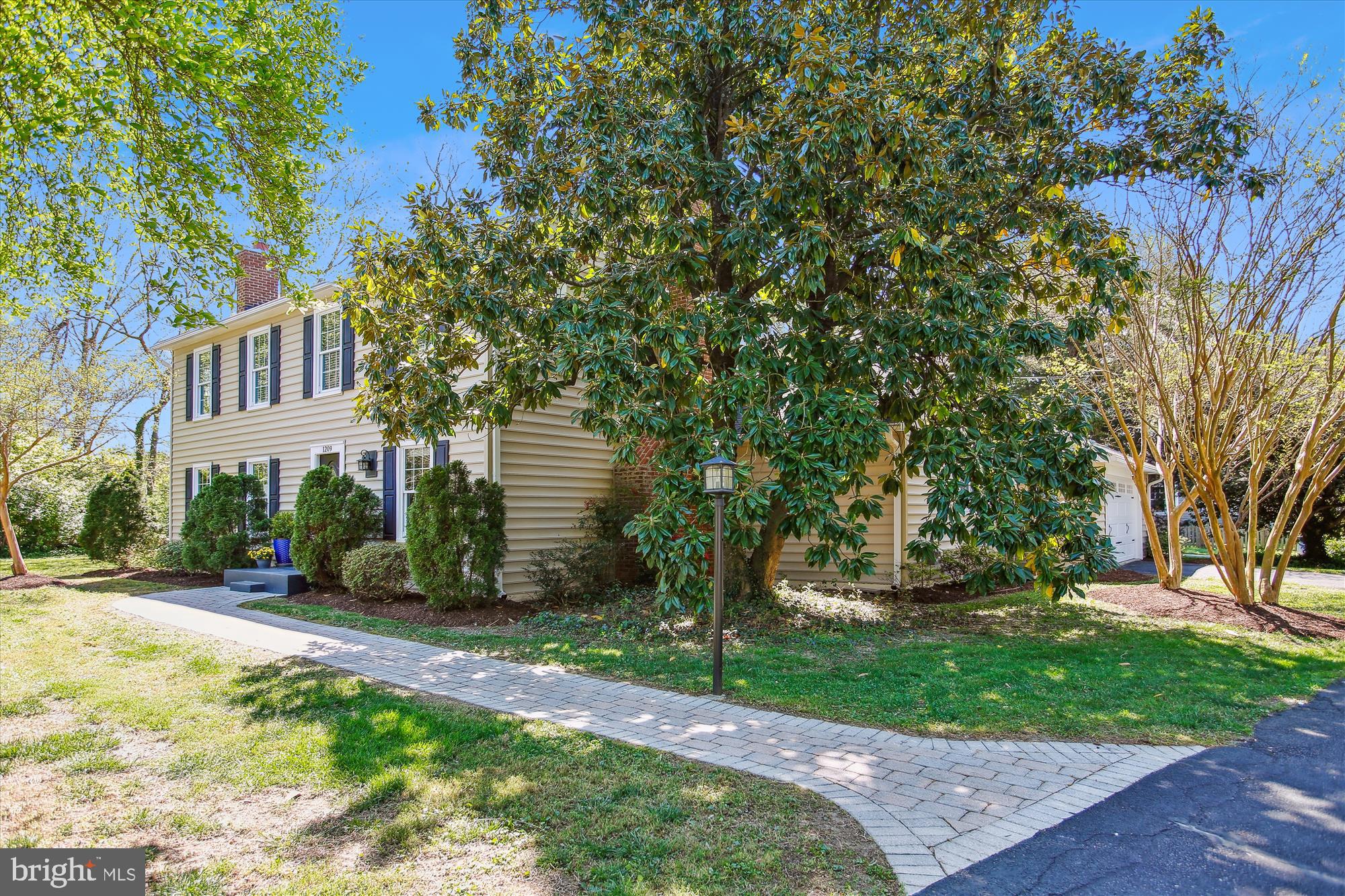 WELLINGTON - Residential