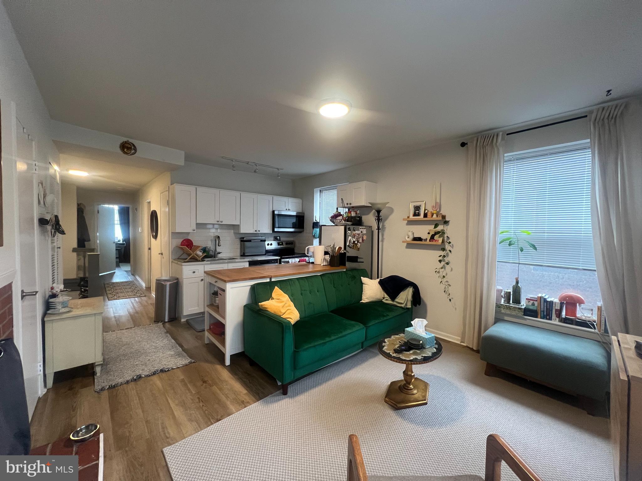 FAIRMOUNT - Residential Lease