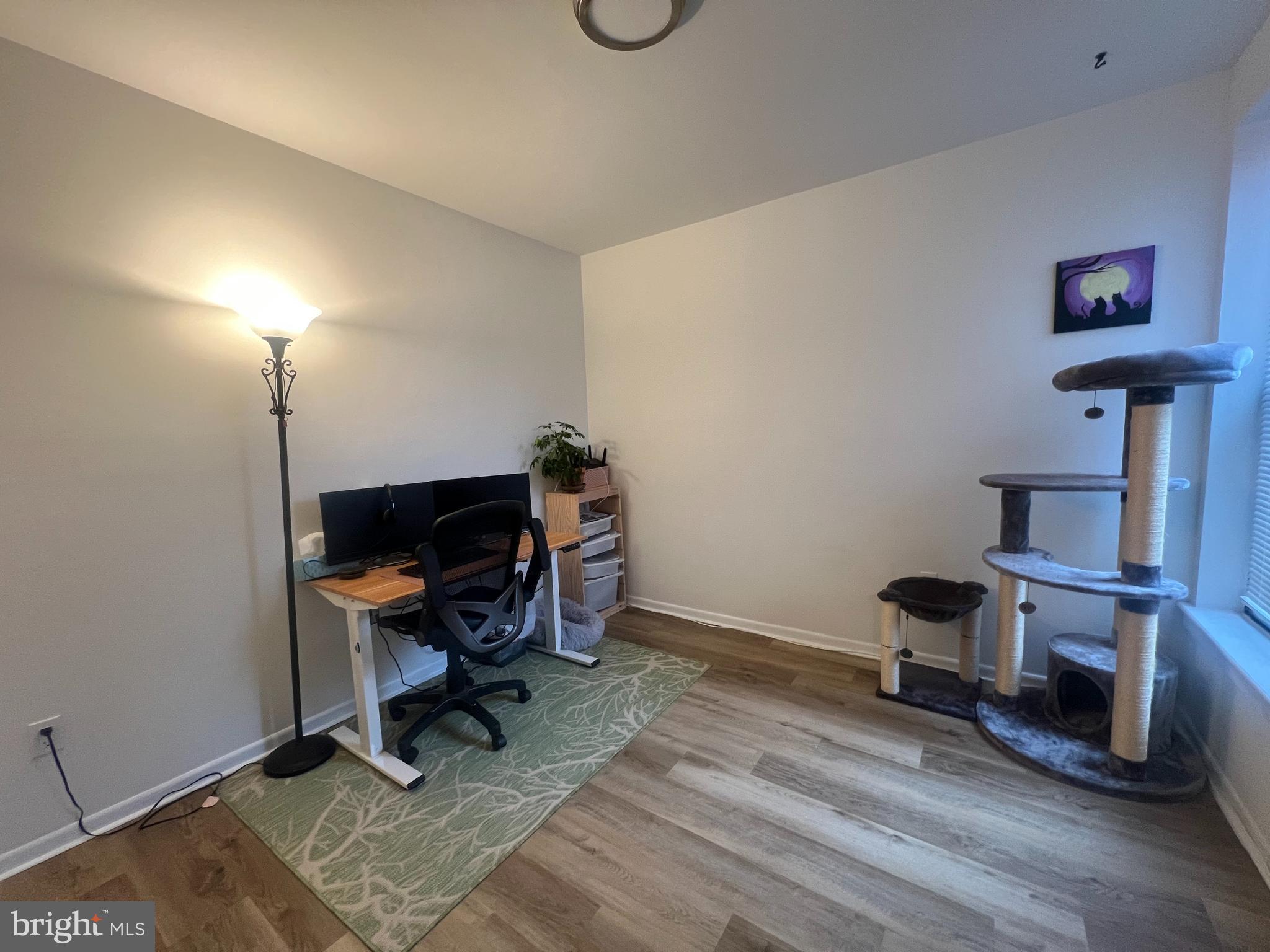 FAIRMOUNT - Residential Lease