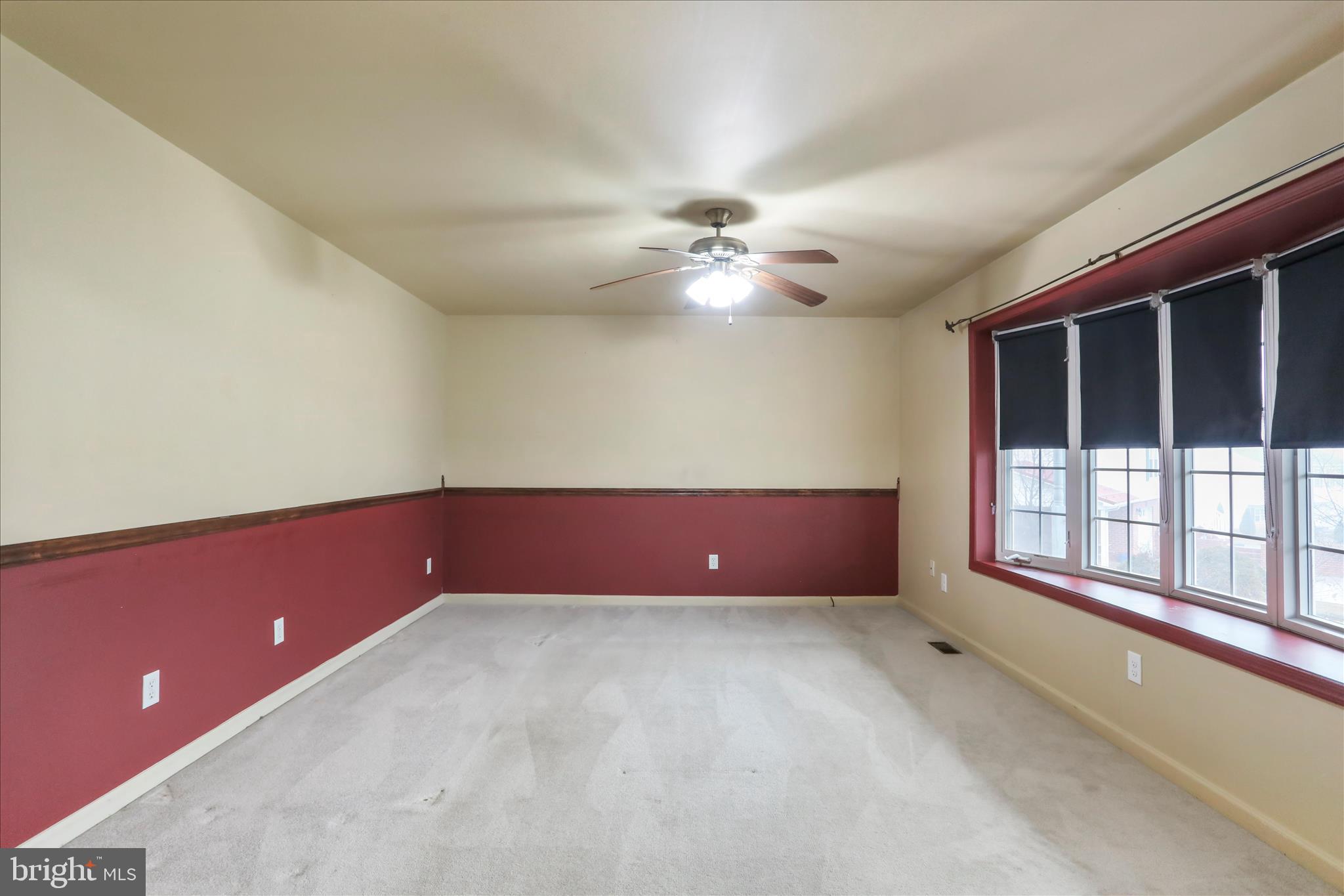 FORT HILL FARMS - Residential