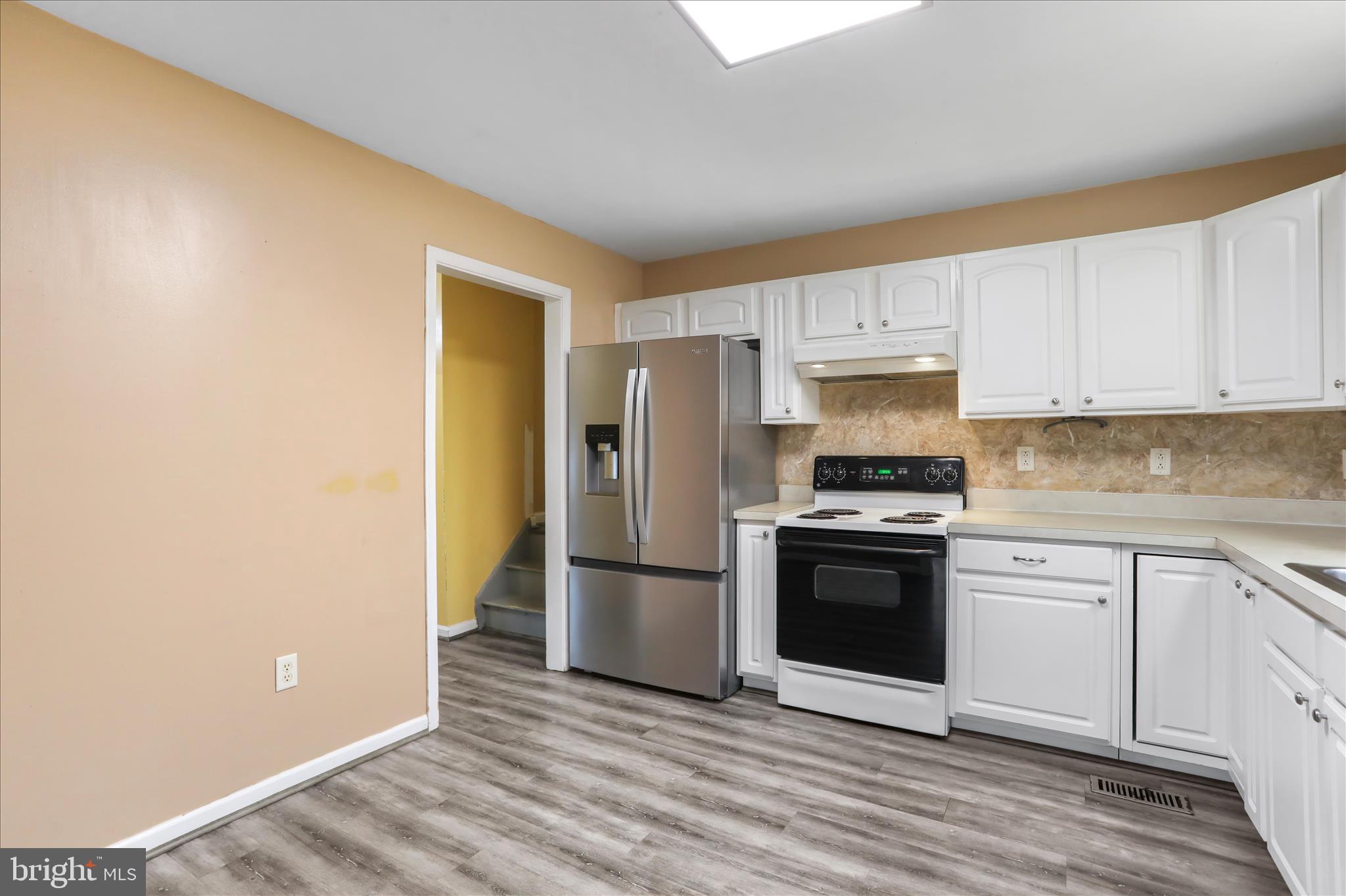 FORT HILL FARMS - Residential