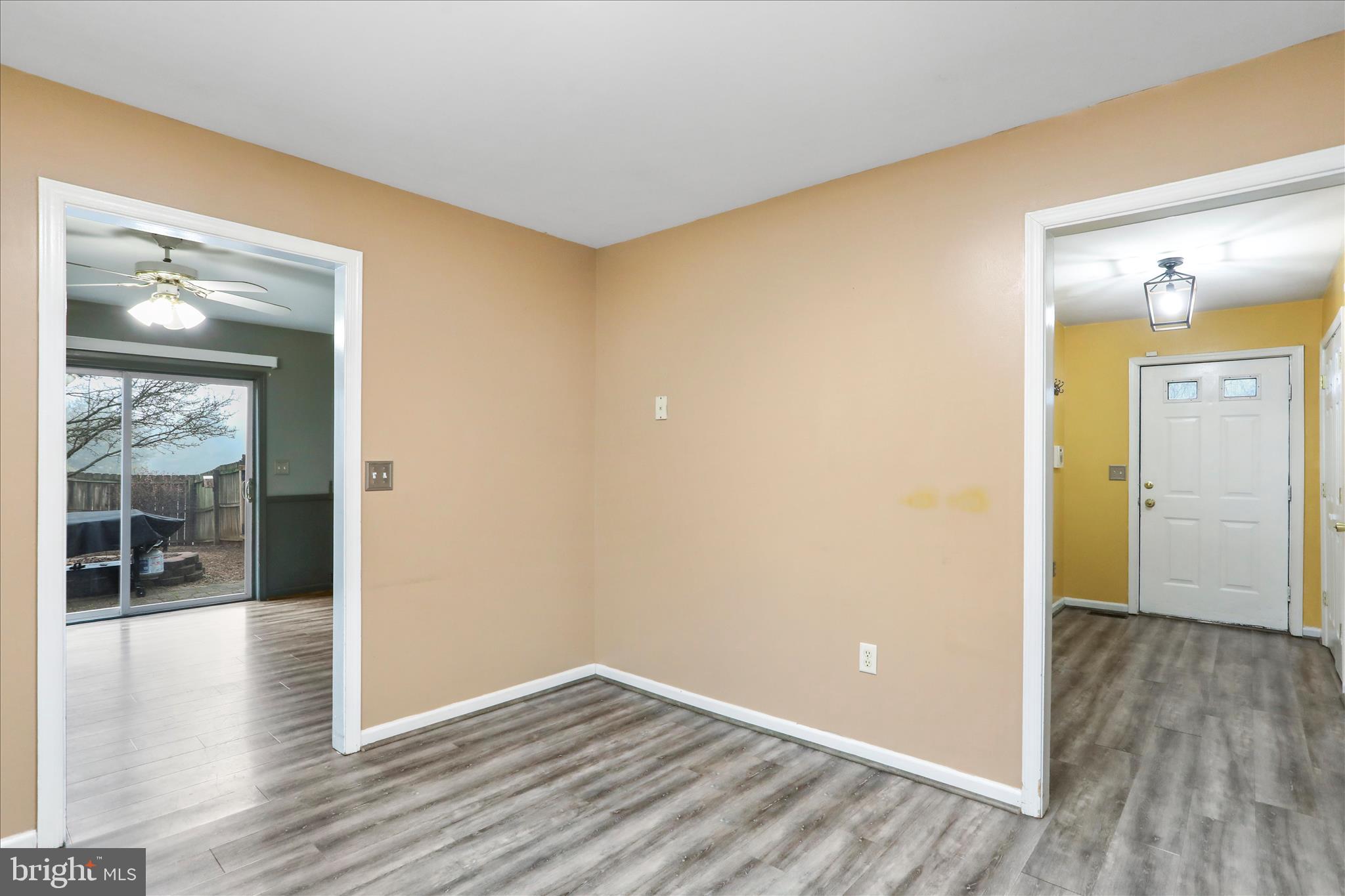 FORT HILL FARMS - Residential