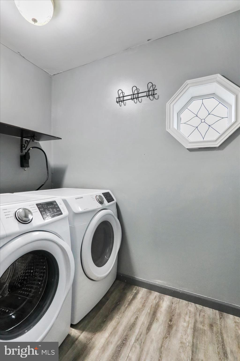 FORT HILL FARMS - Residential