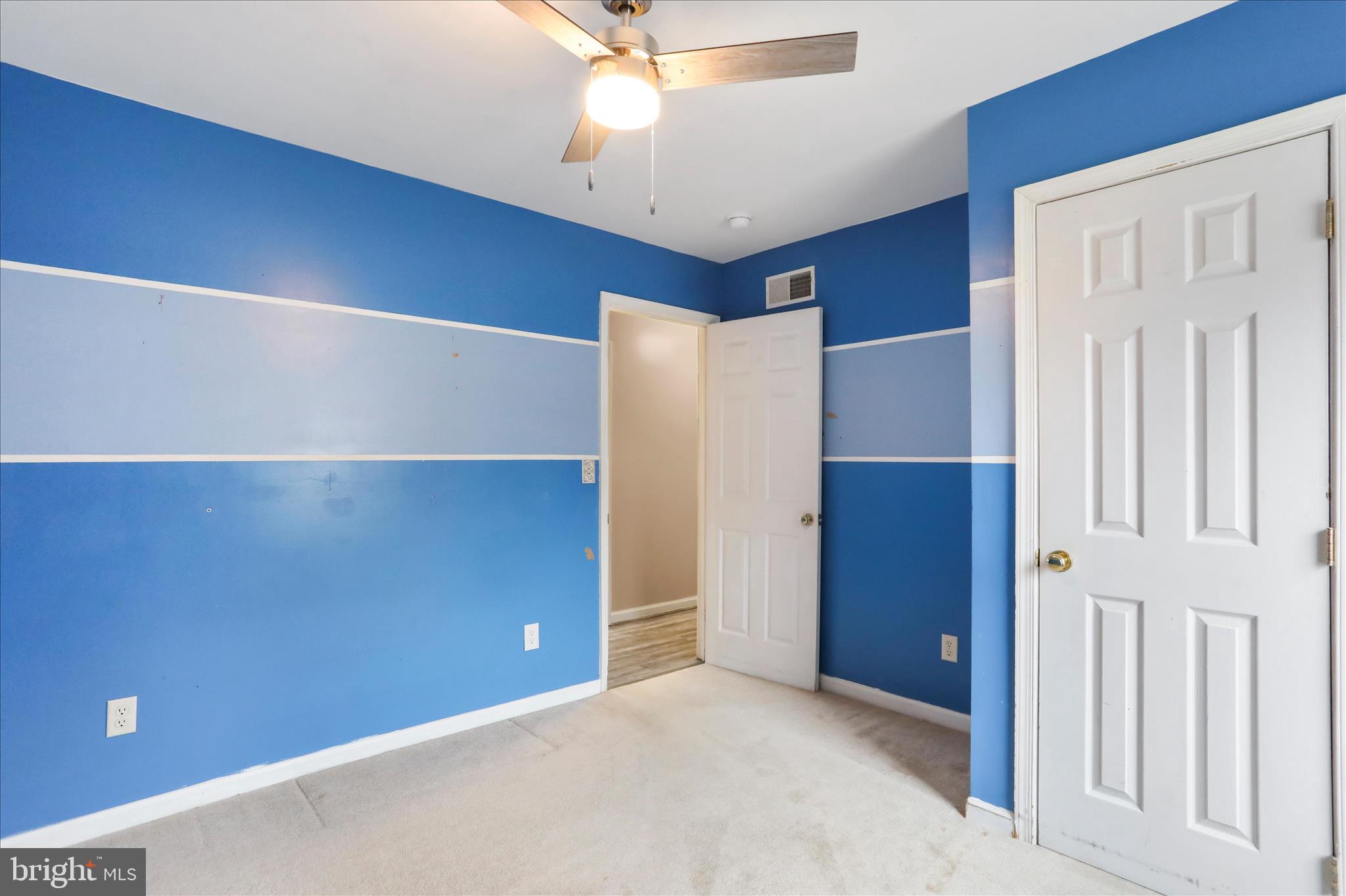 FORT HILL FARMS - Residential