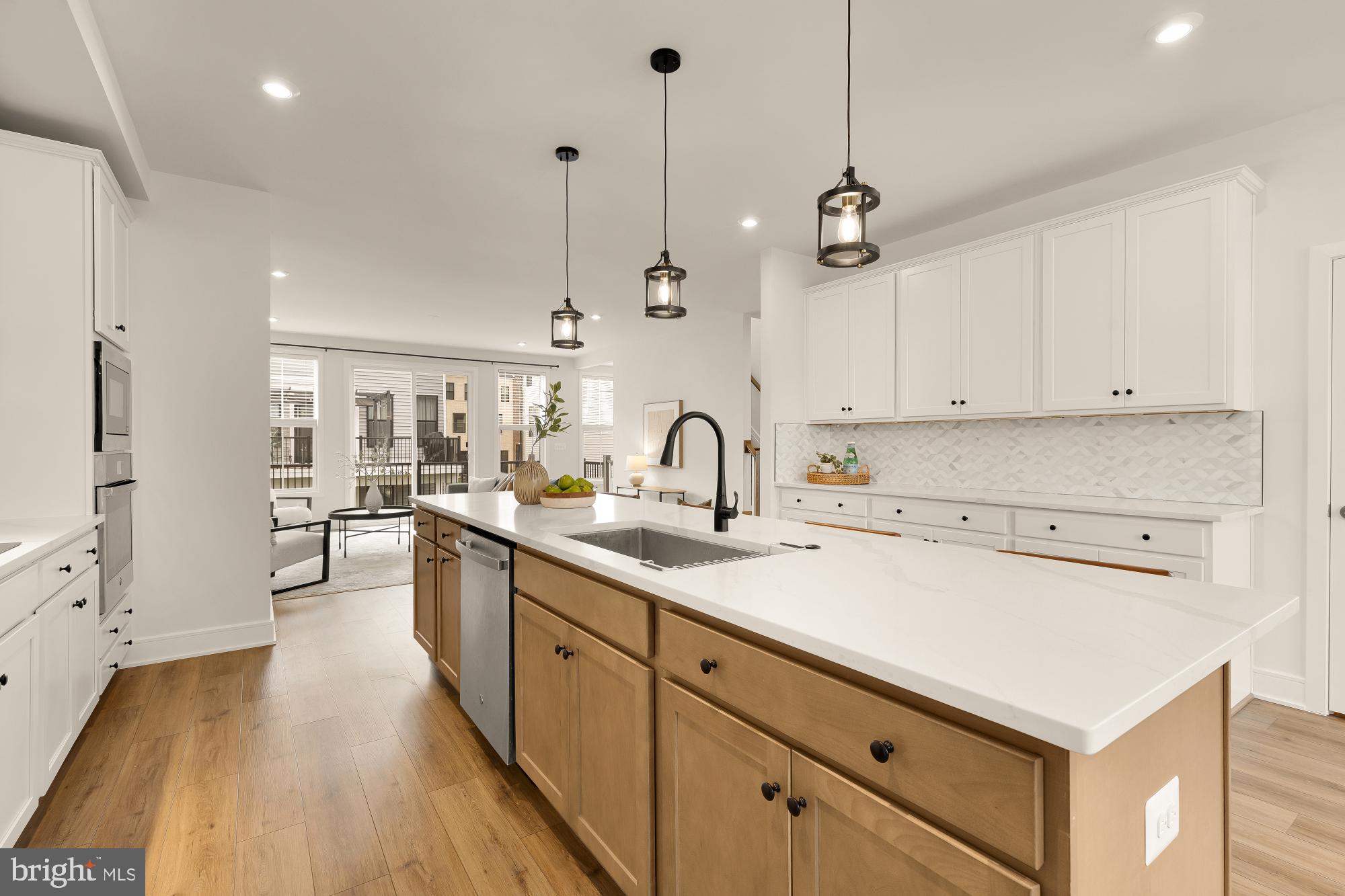 DEMOTT & SILVER - Residential