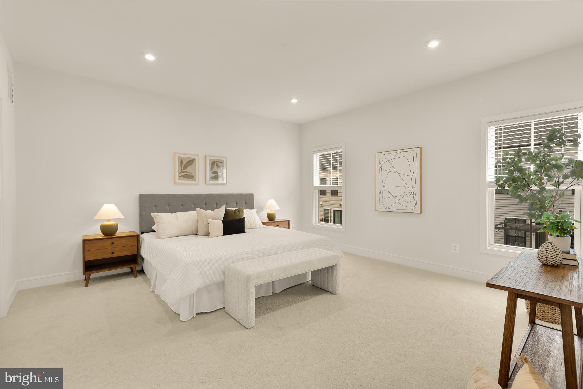 DEMOTT & SILVER - Residential