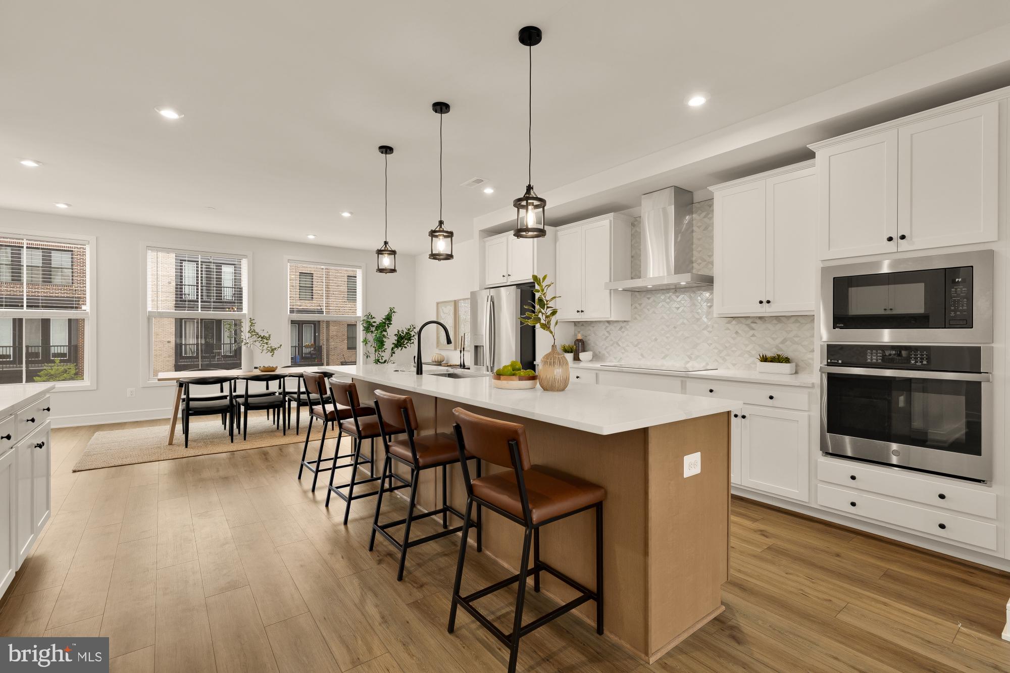 DEMOTT & SILVER - Residential