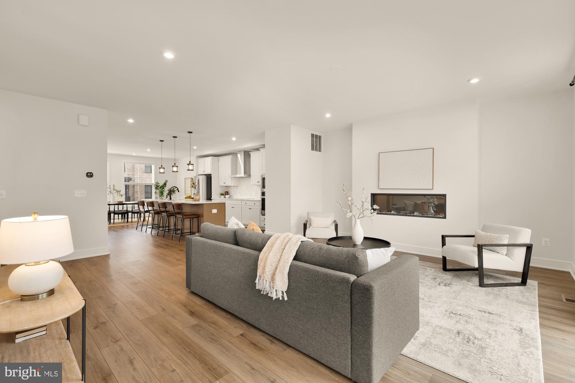 DEMOTT & SILVER - Residential