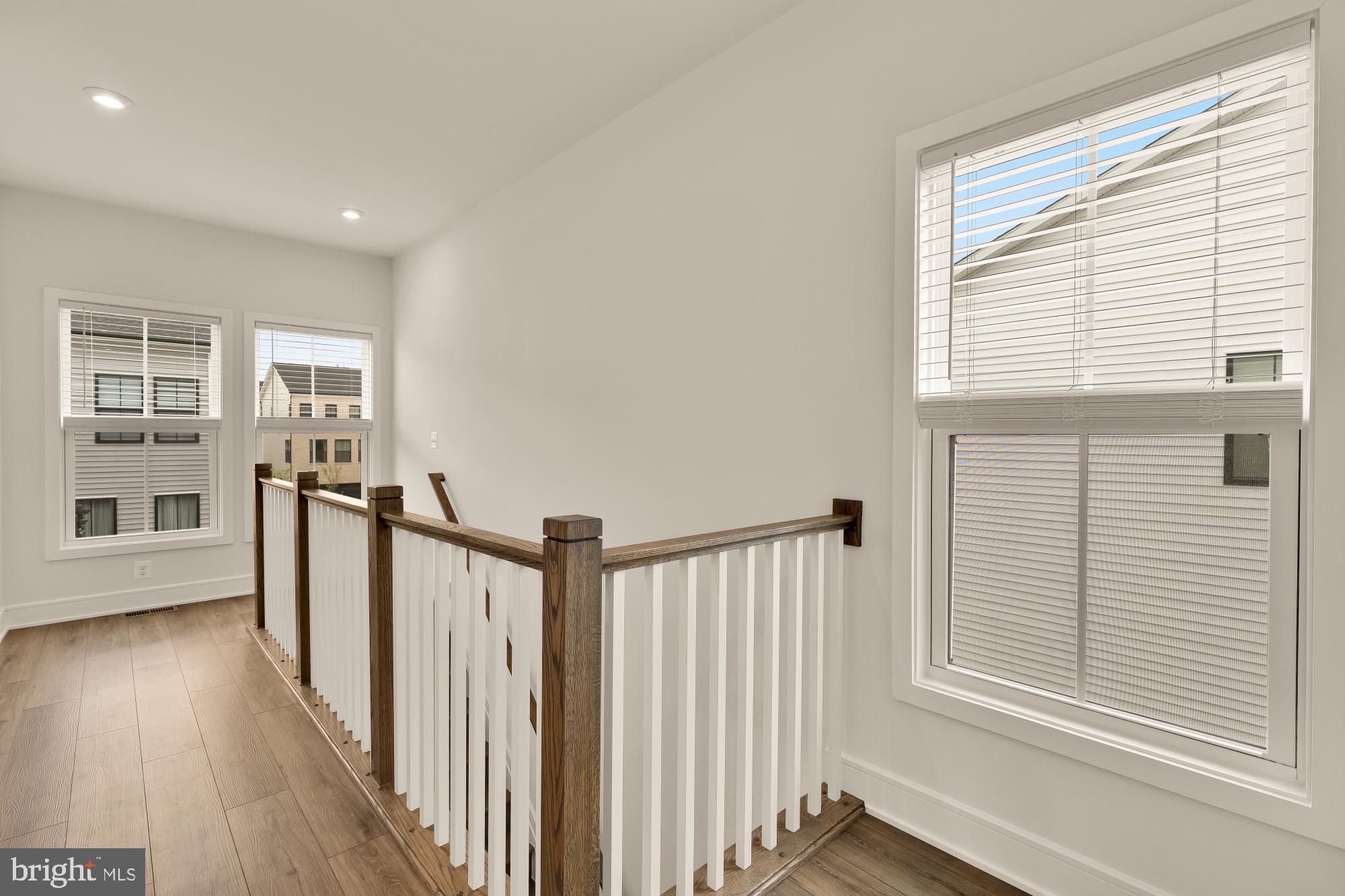 DEMOTT & SILVER - Residential