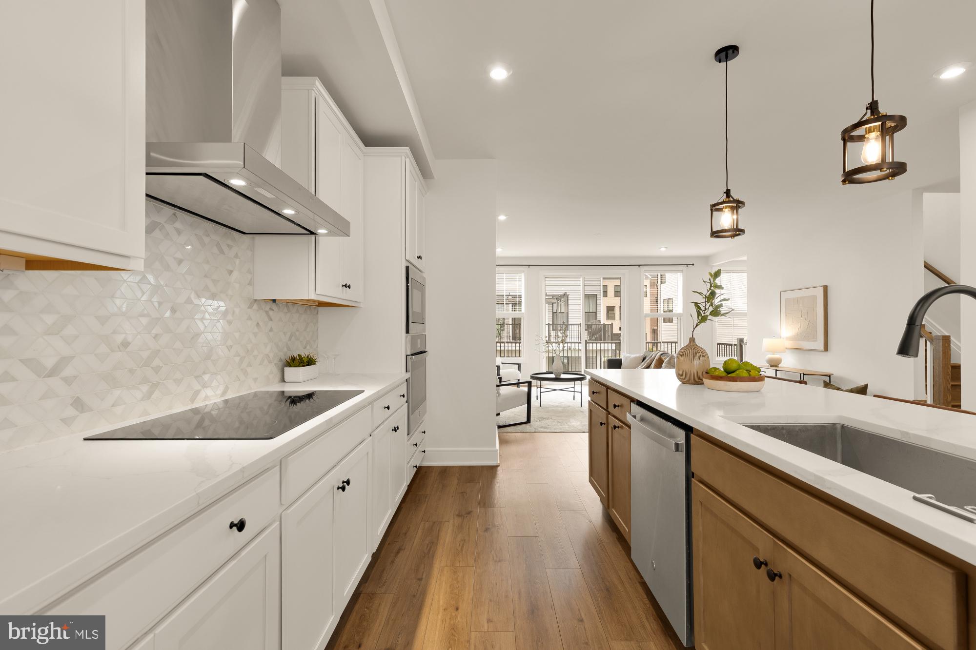 DEMOTT & SILVER - Residential