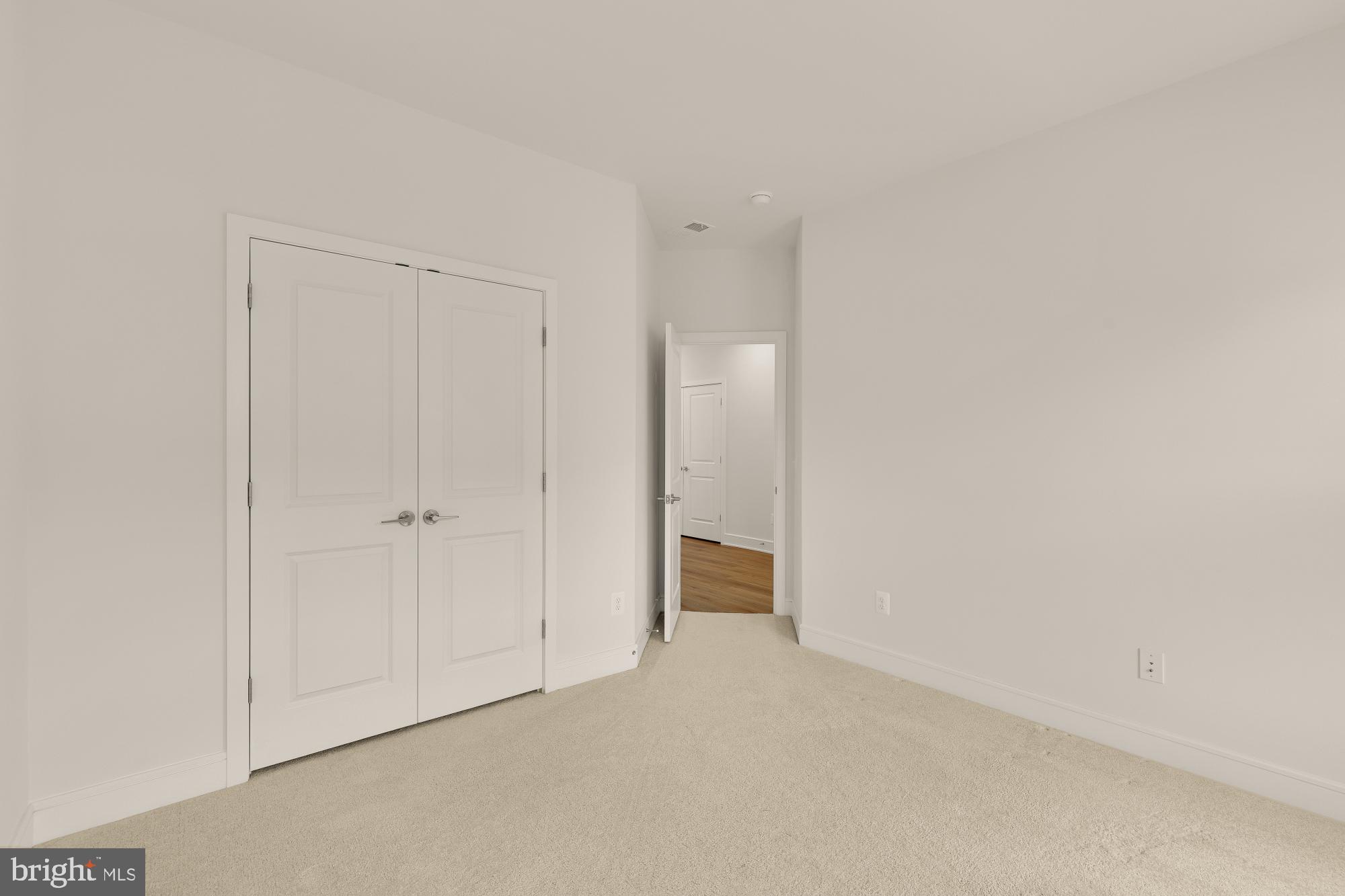 DEMOTT & SILVER - Residential