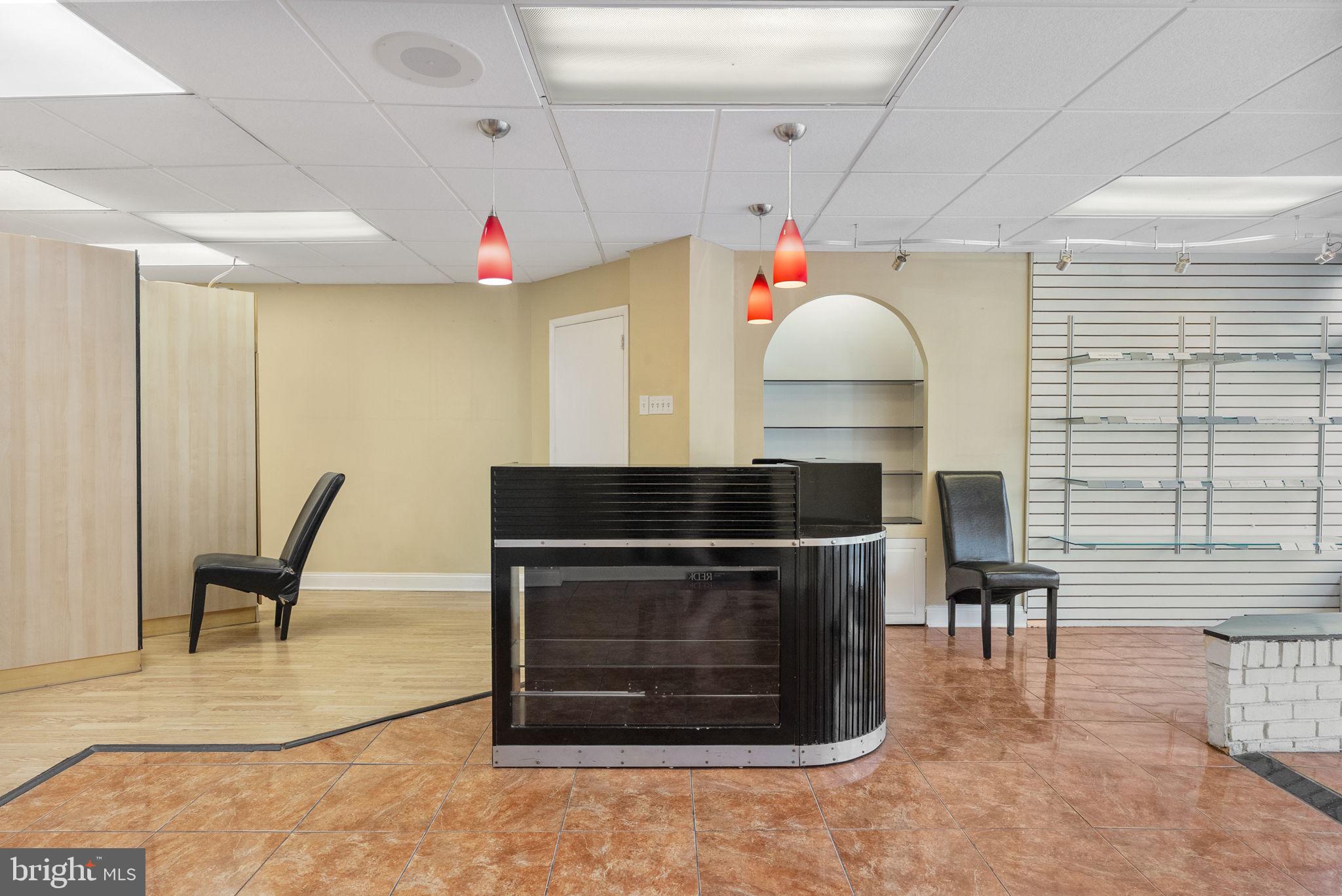 132 E LANCASTER AVENUE