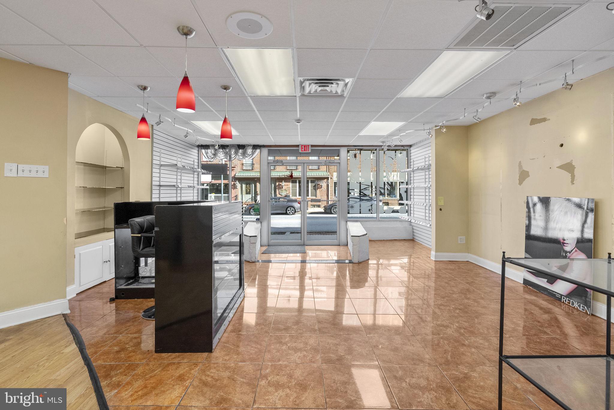 132 E LANCASTER AVENUE