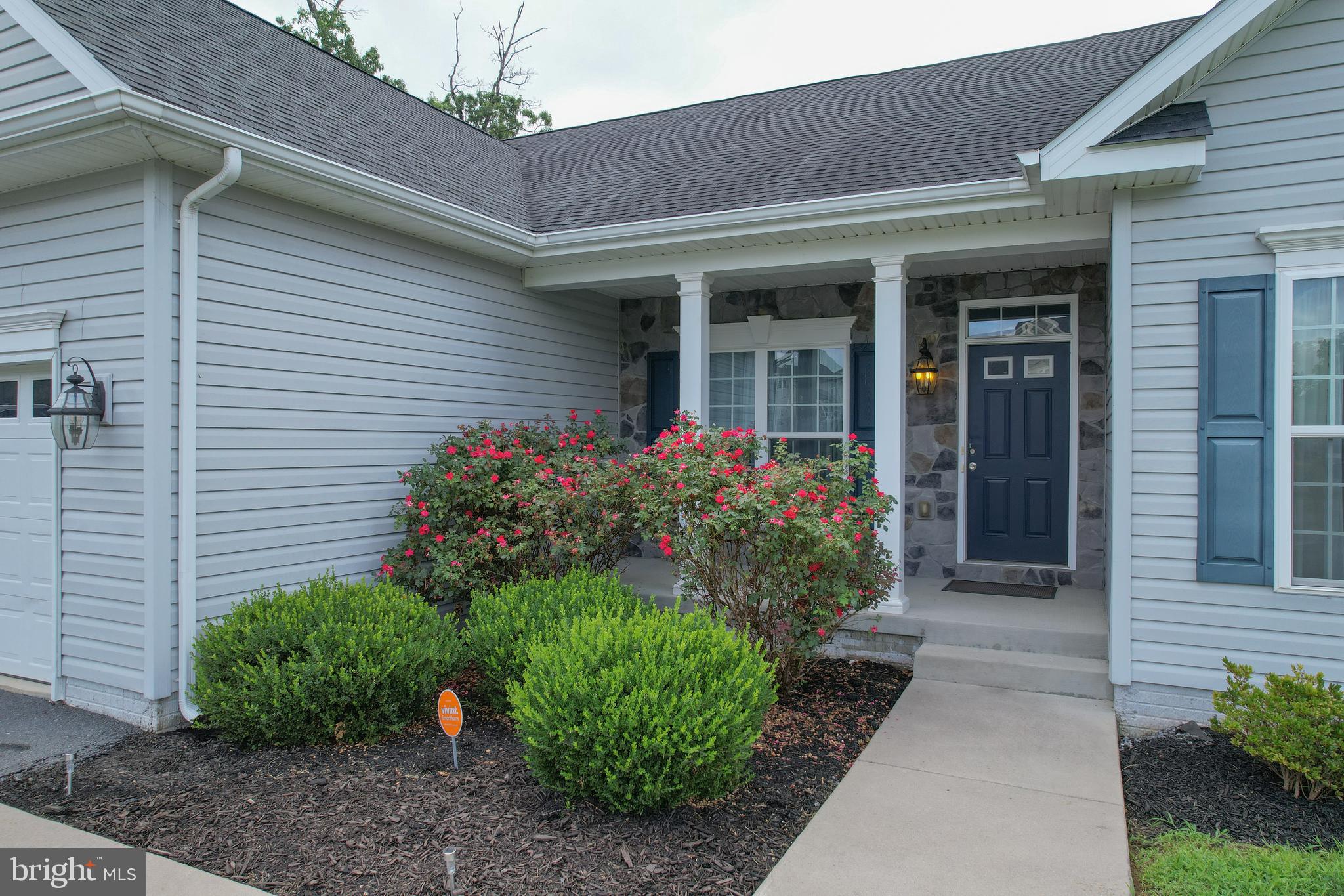 35 KANAWHA COURT