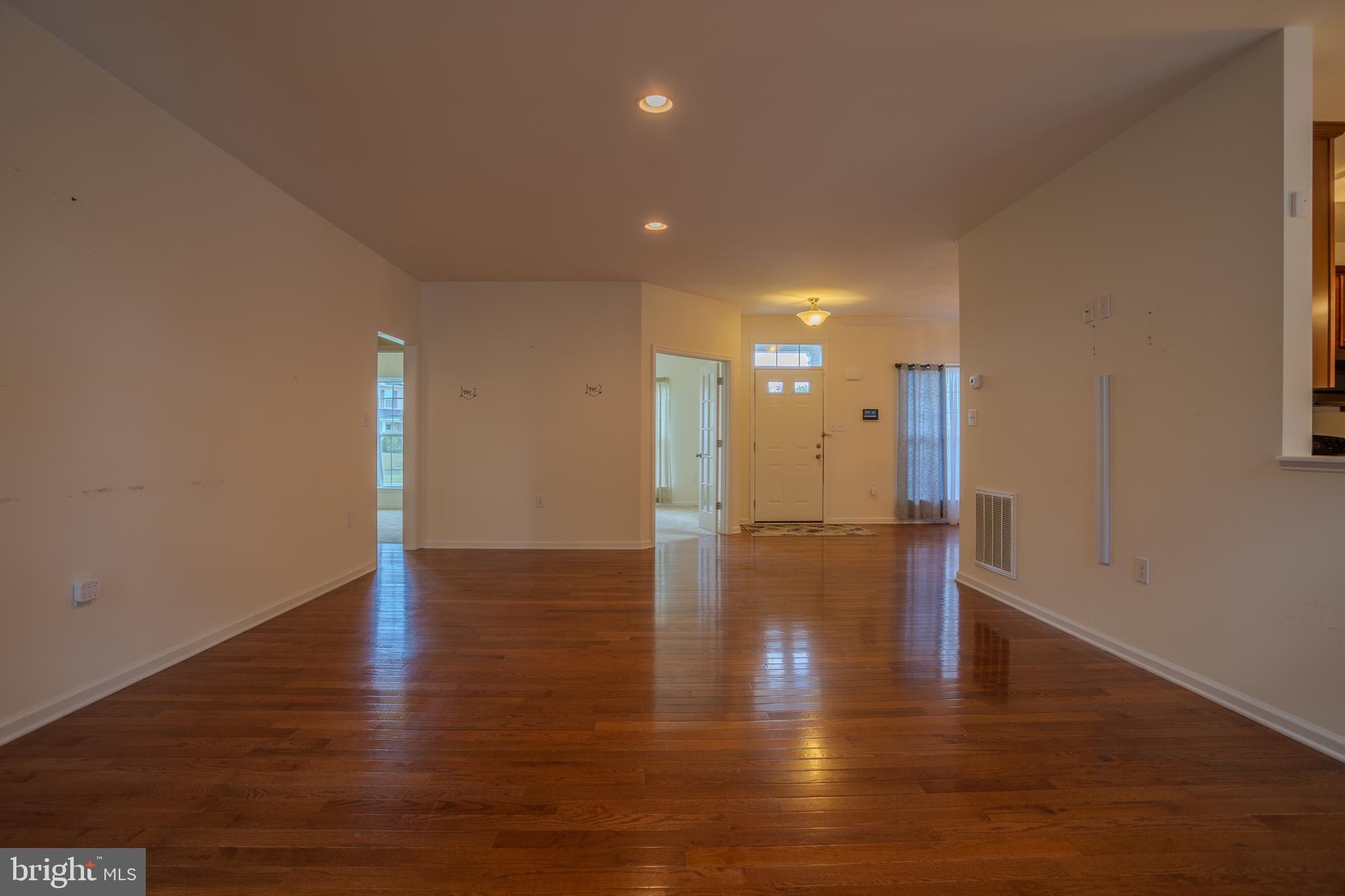 BROOKFIELD ON THE POTOMAC - Residential