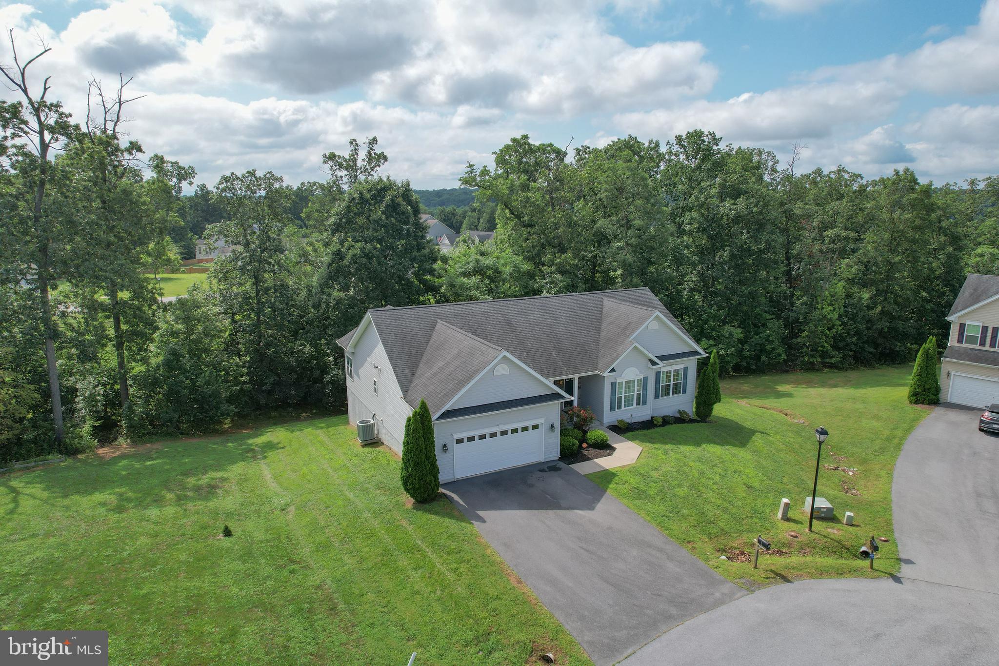 BROOKFIELD ON THE POTOMAC - Residential