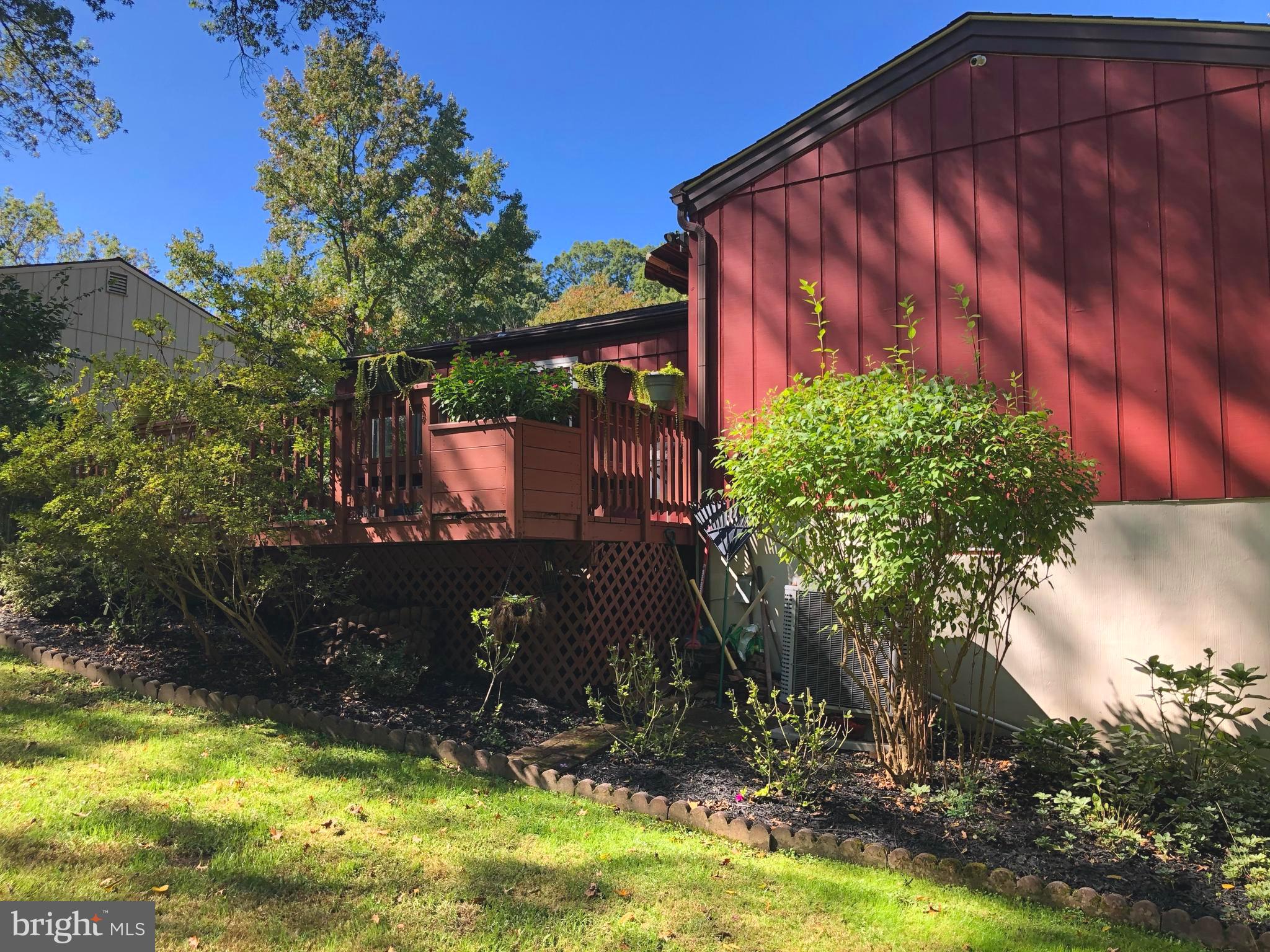 THUNDER HILL - Residential Lease