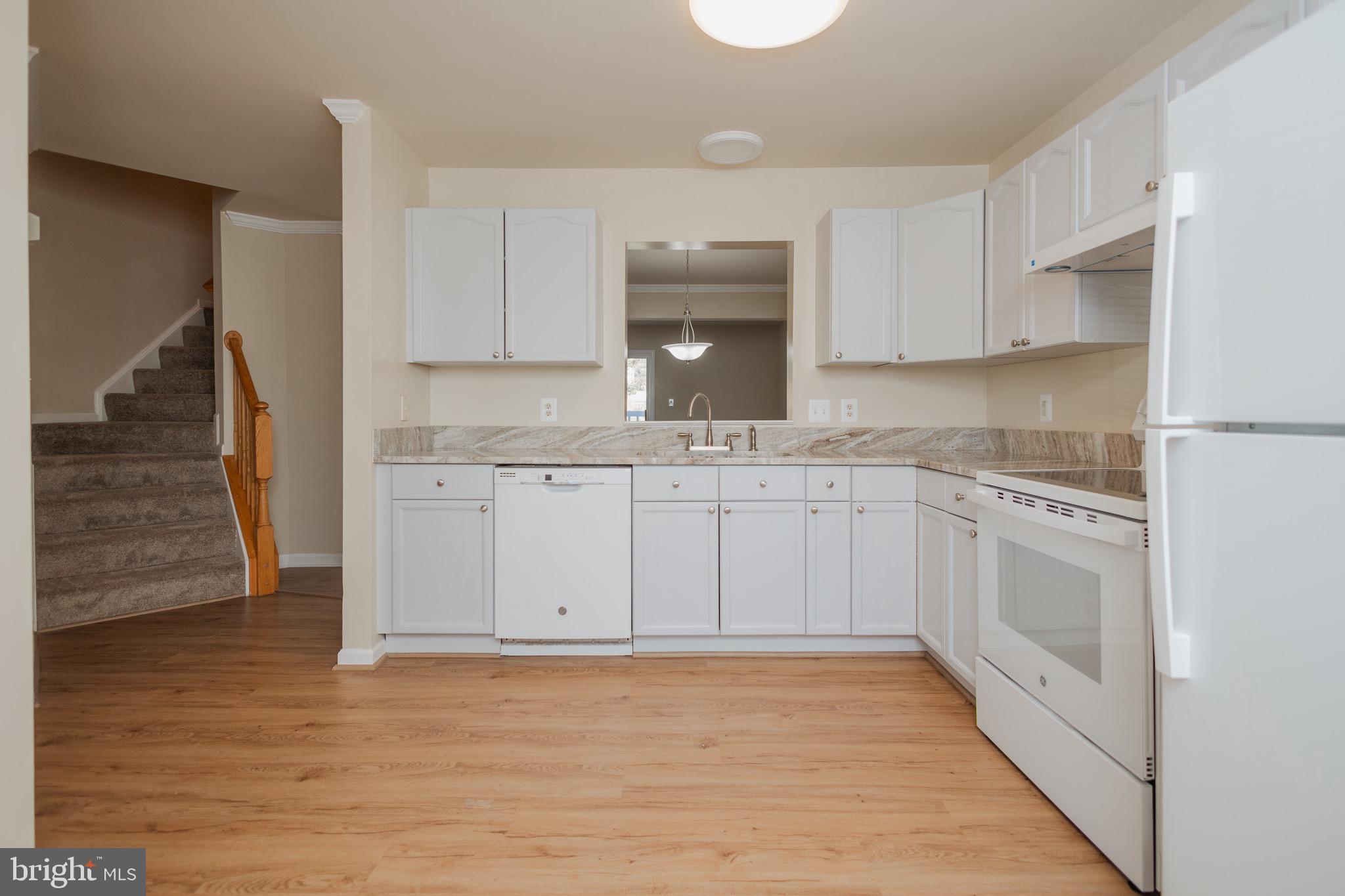 STONEBROOK VILLAGE - Residential