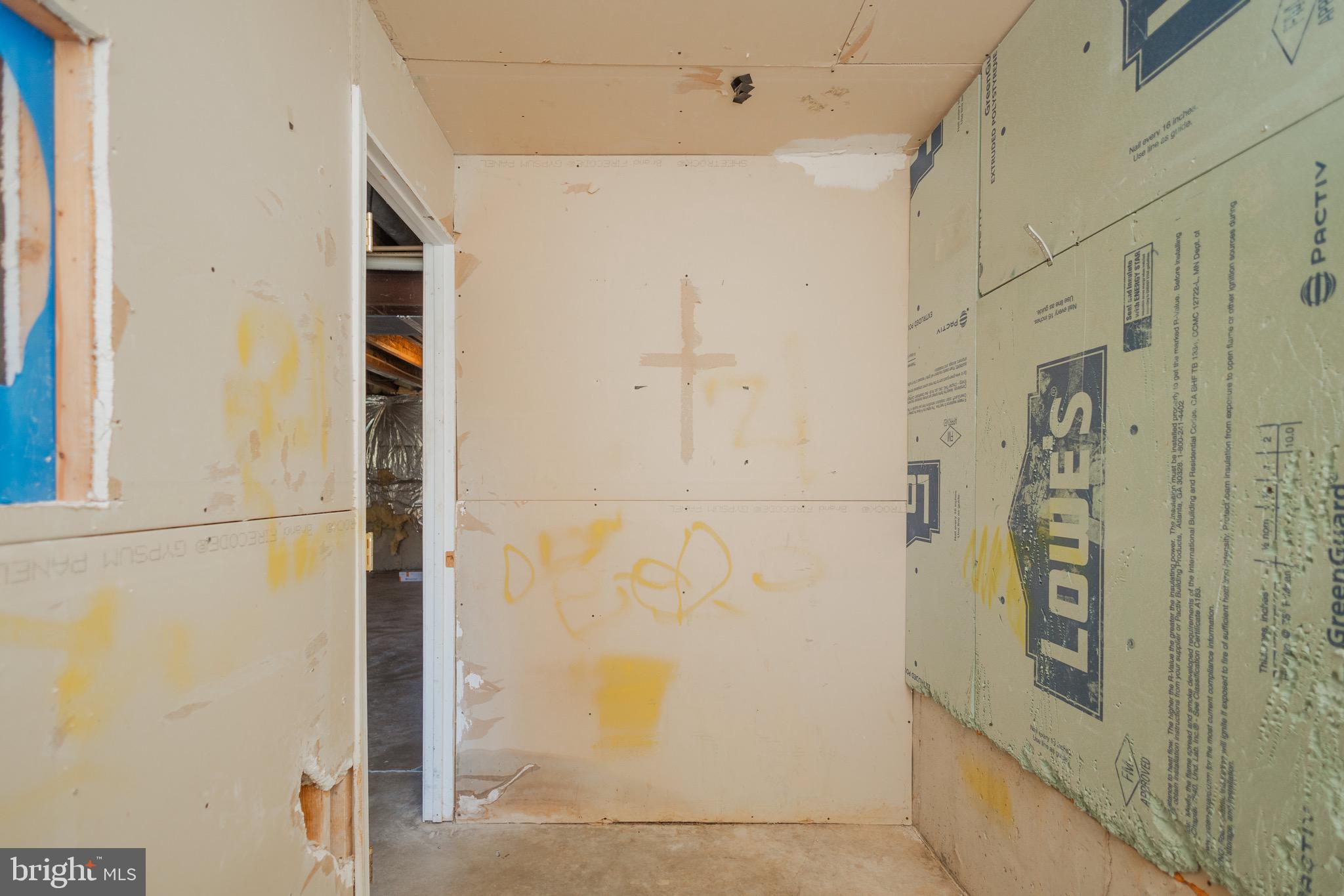 STONEBROOK VILLAGE - Residential