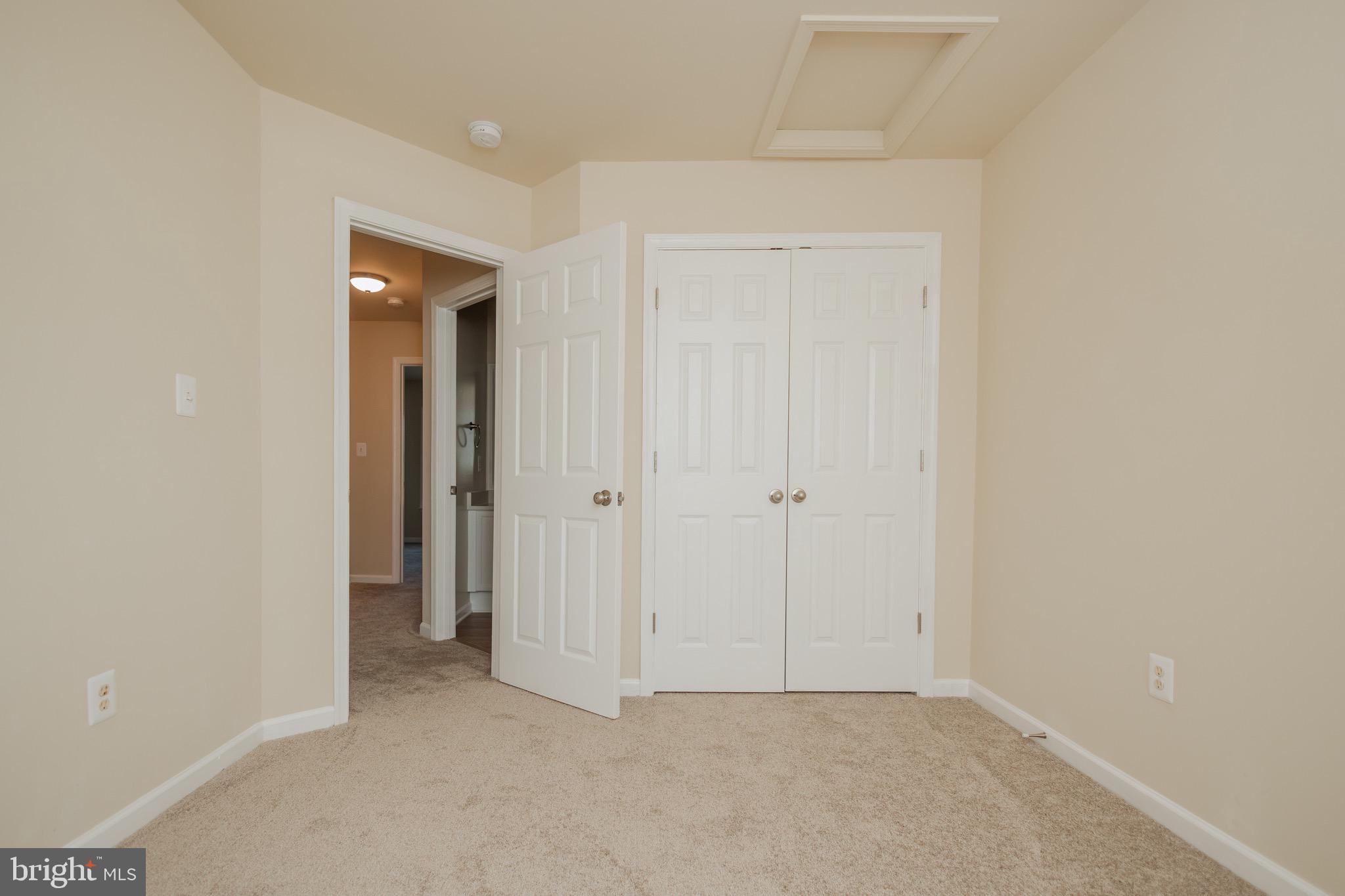 STONEBROOK VILLAGE - Residential