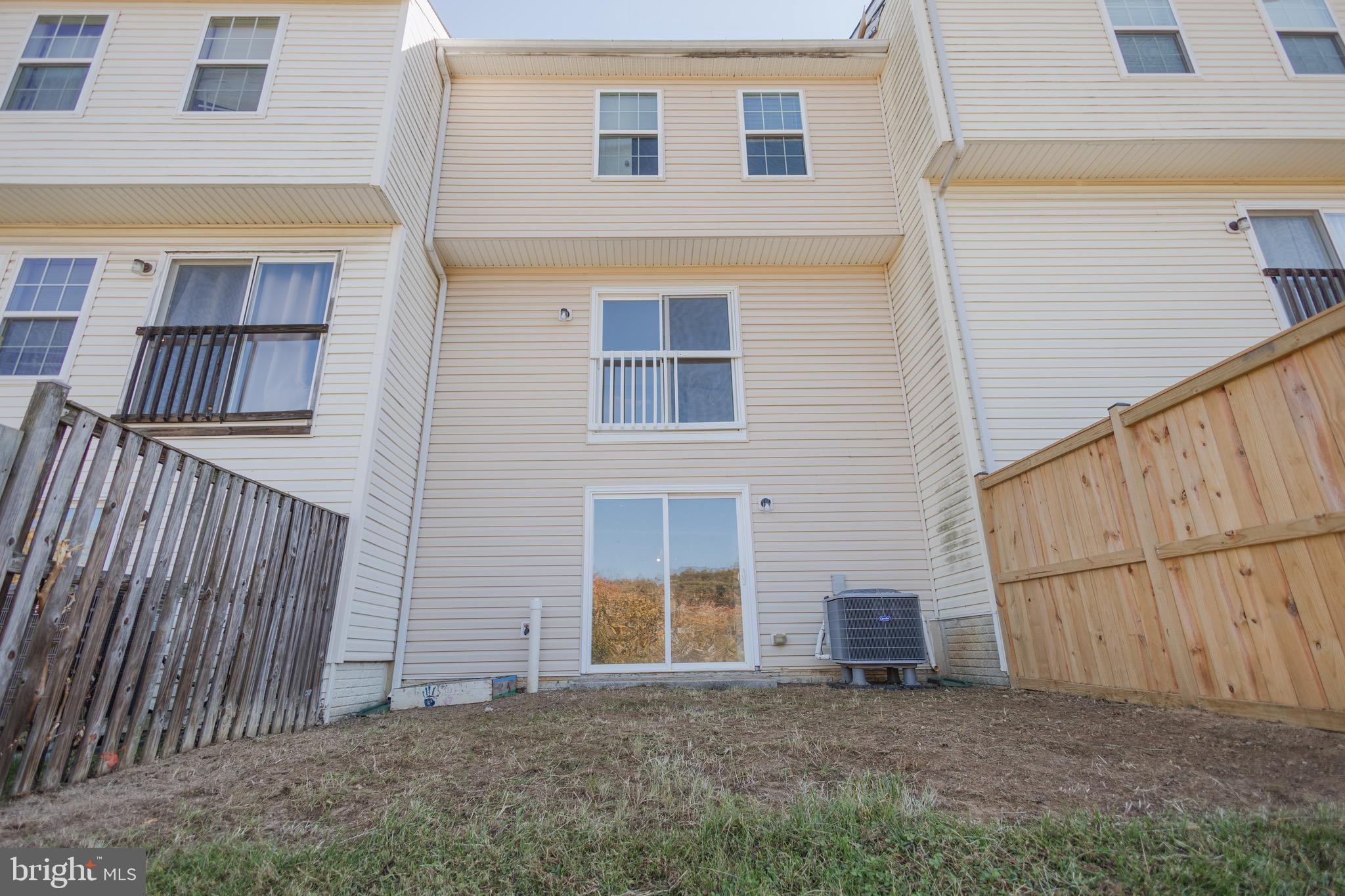 STONEBROOK VILLAGE - Residential