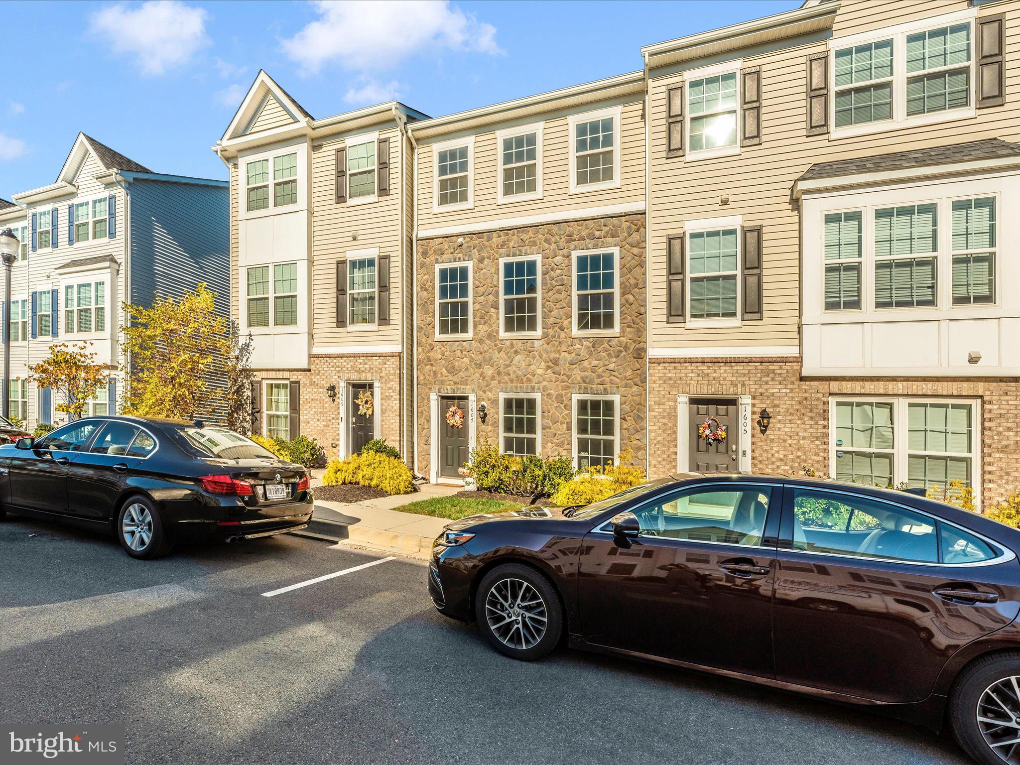 WEST PARK VILLAGE - Residential