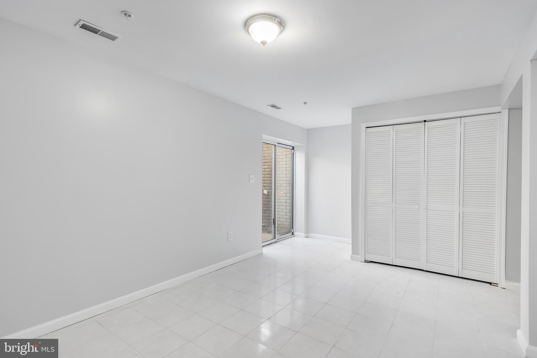 ARBOR WEST - Residential