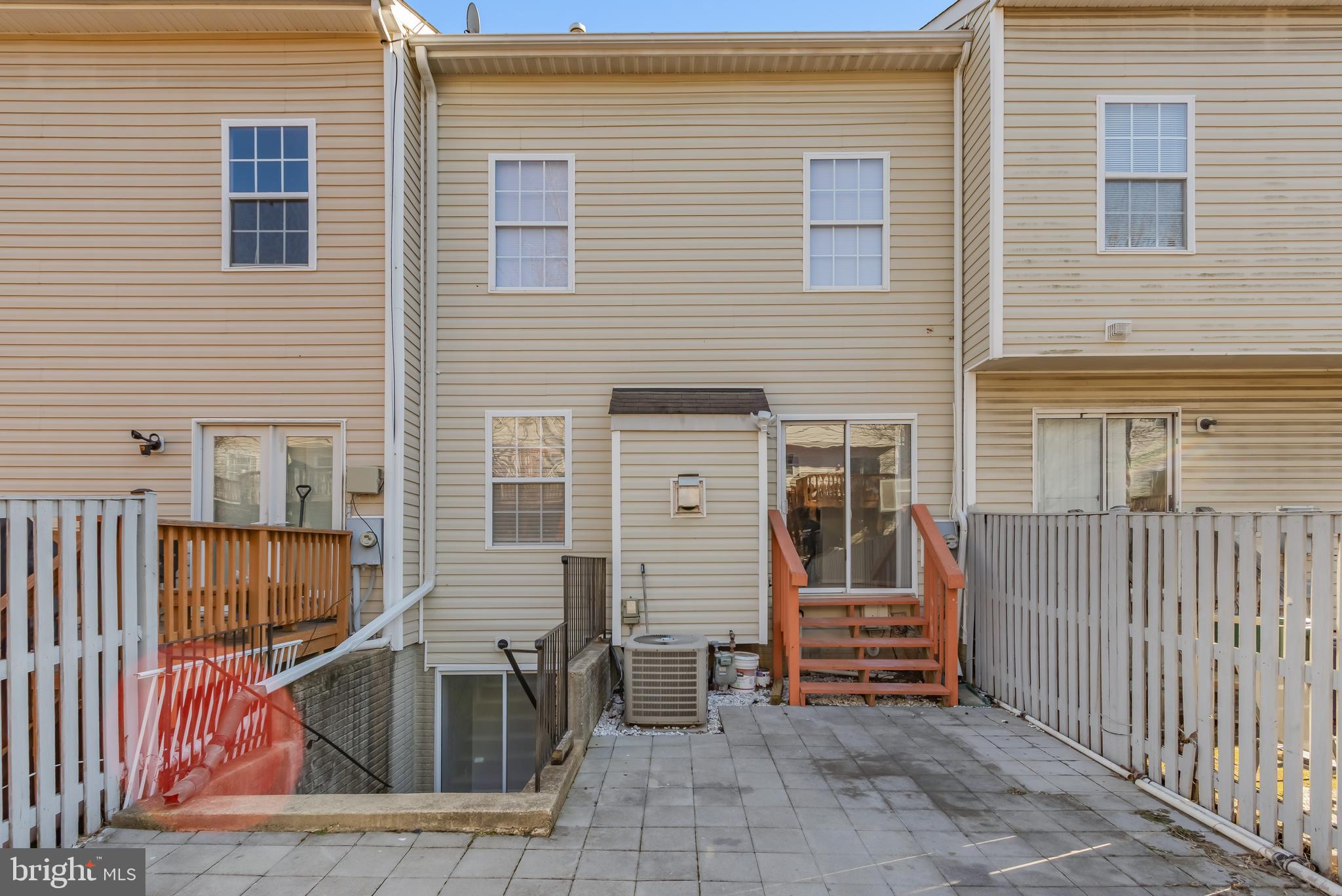 ARBOR WEST - Residential