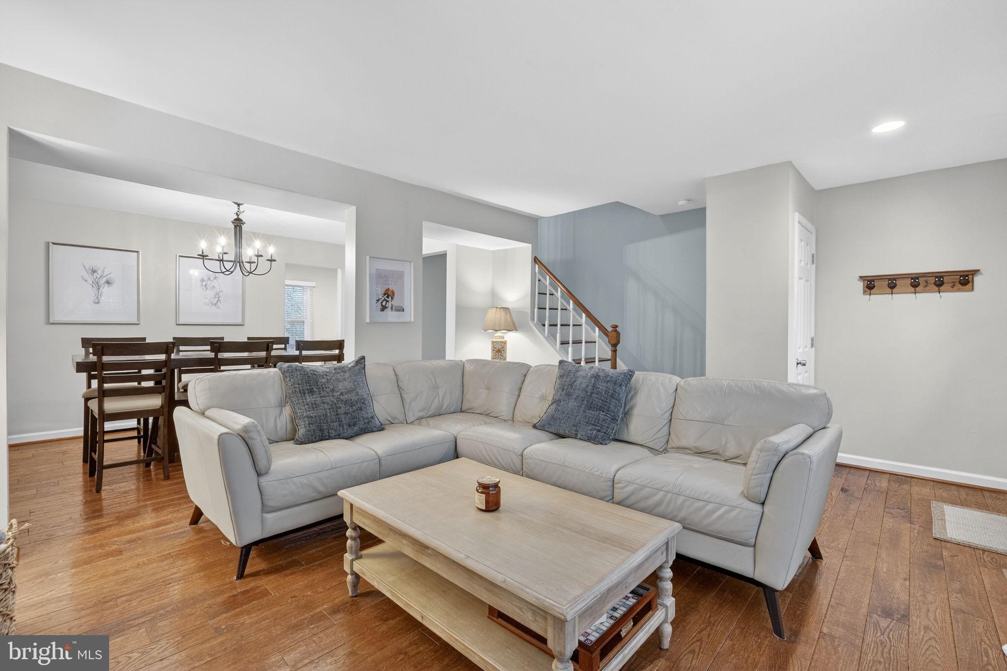 5769 HERITAGE HILL DRIVE