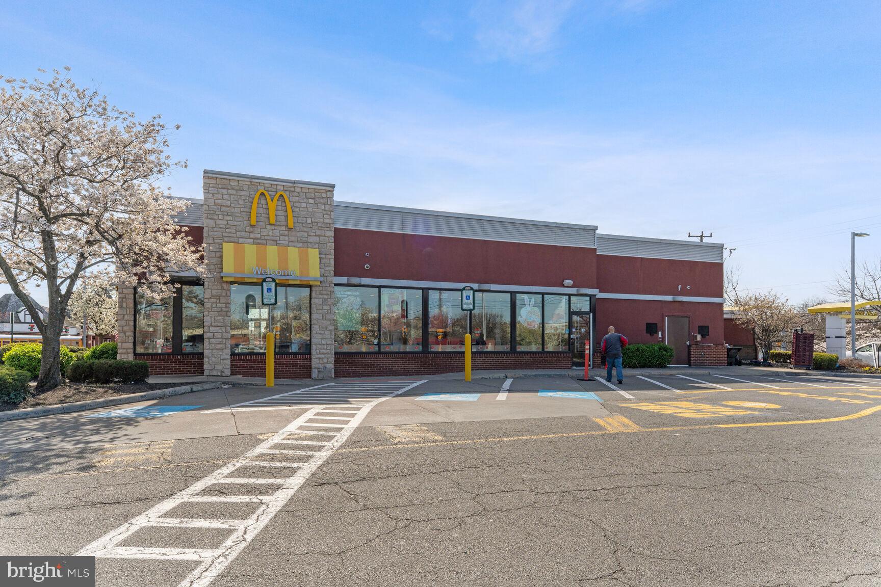 METROPARK AT ARROWBROOK - Residential