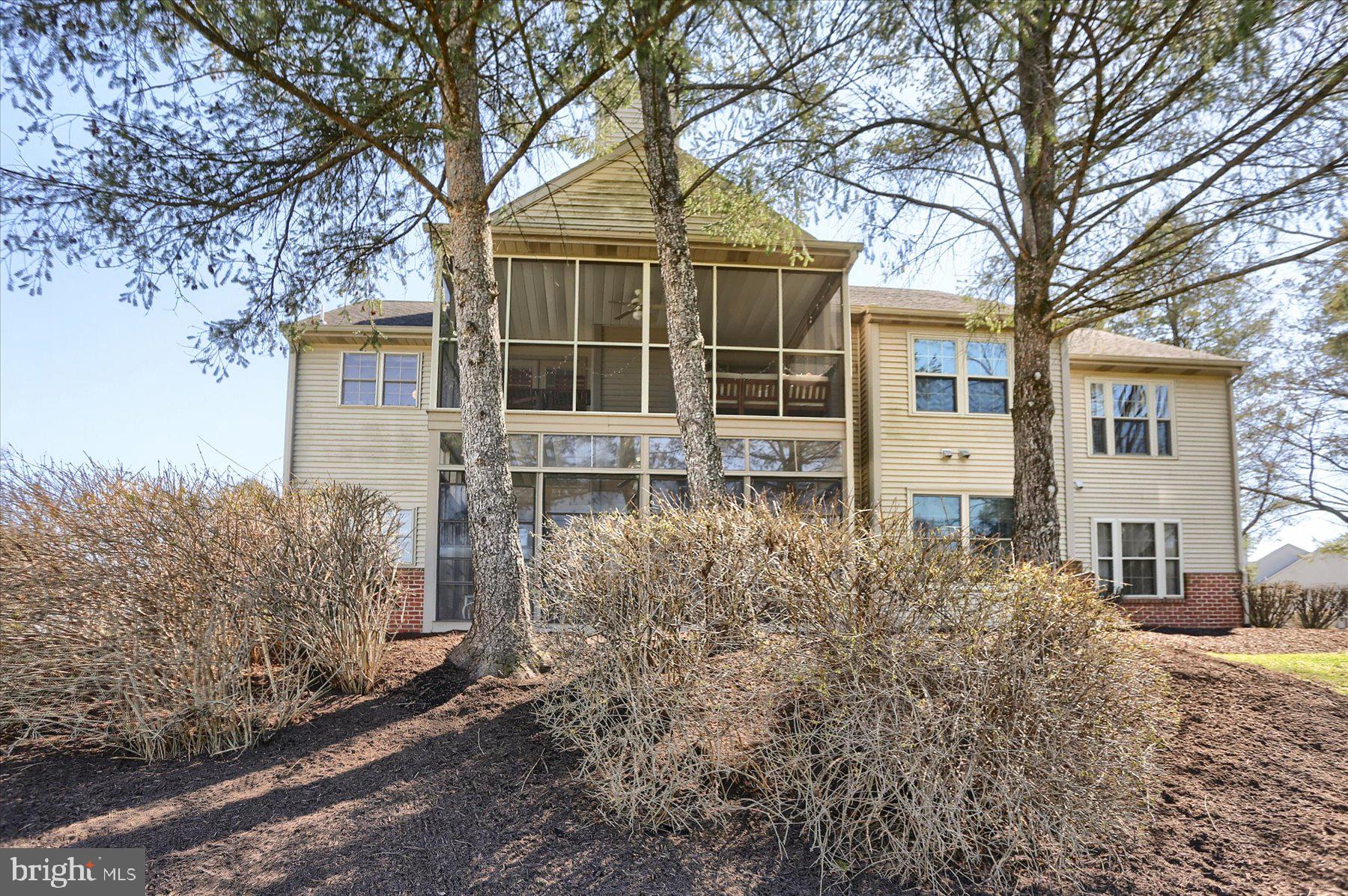 CAMBRIDGE COMMONS - Residential