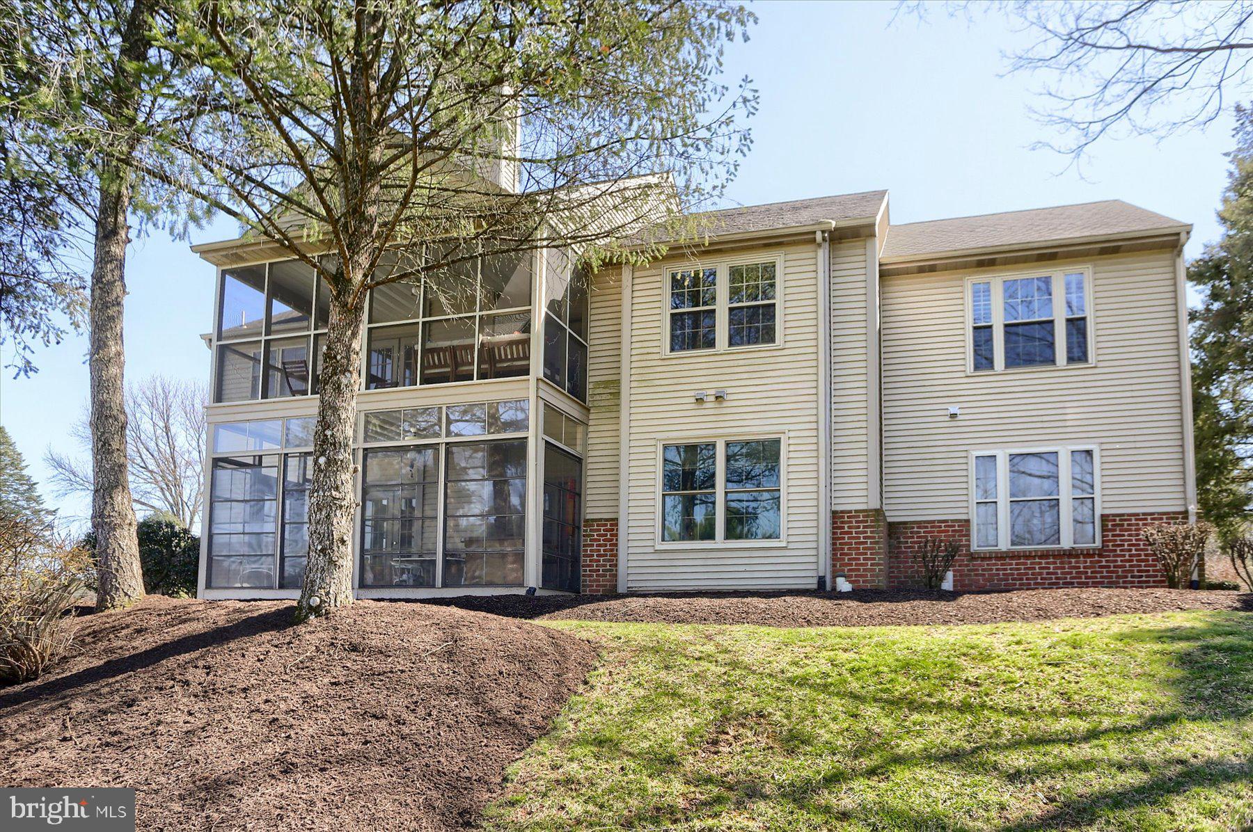 CAMBRIDGE COMMONS - Residential