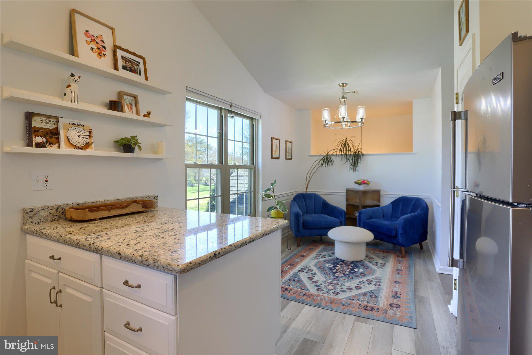 CAMBRIDGE COMMONS - Residential