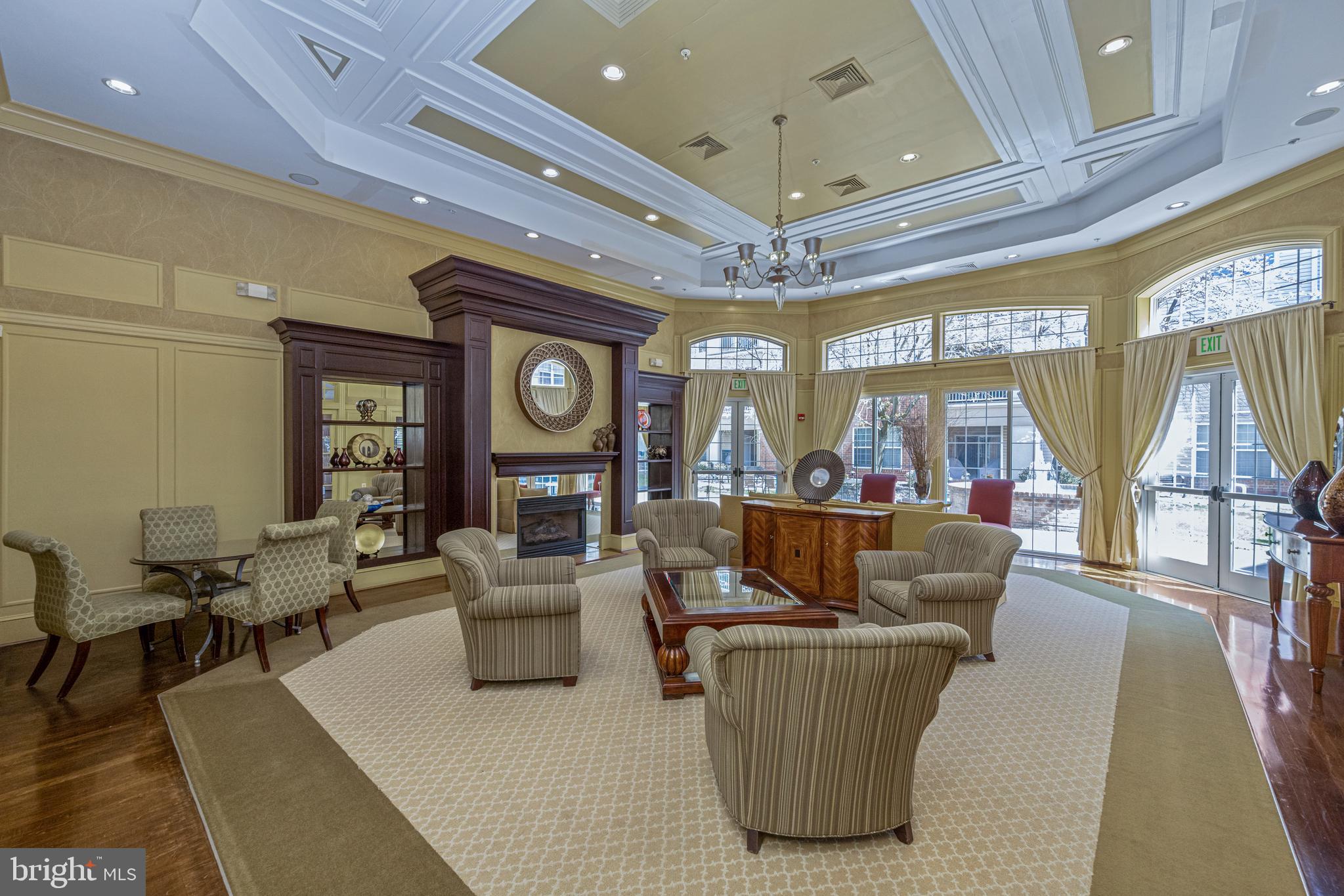 HIGH VIEW AT HUNT VALLEY - Residential Lease