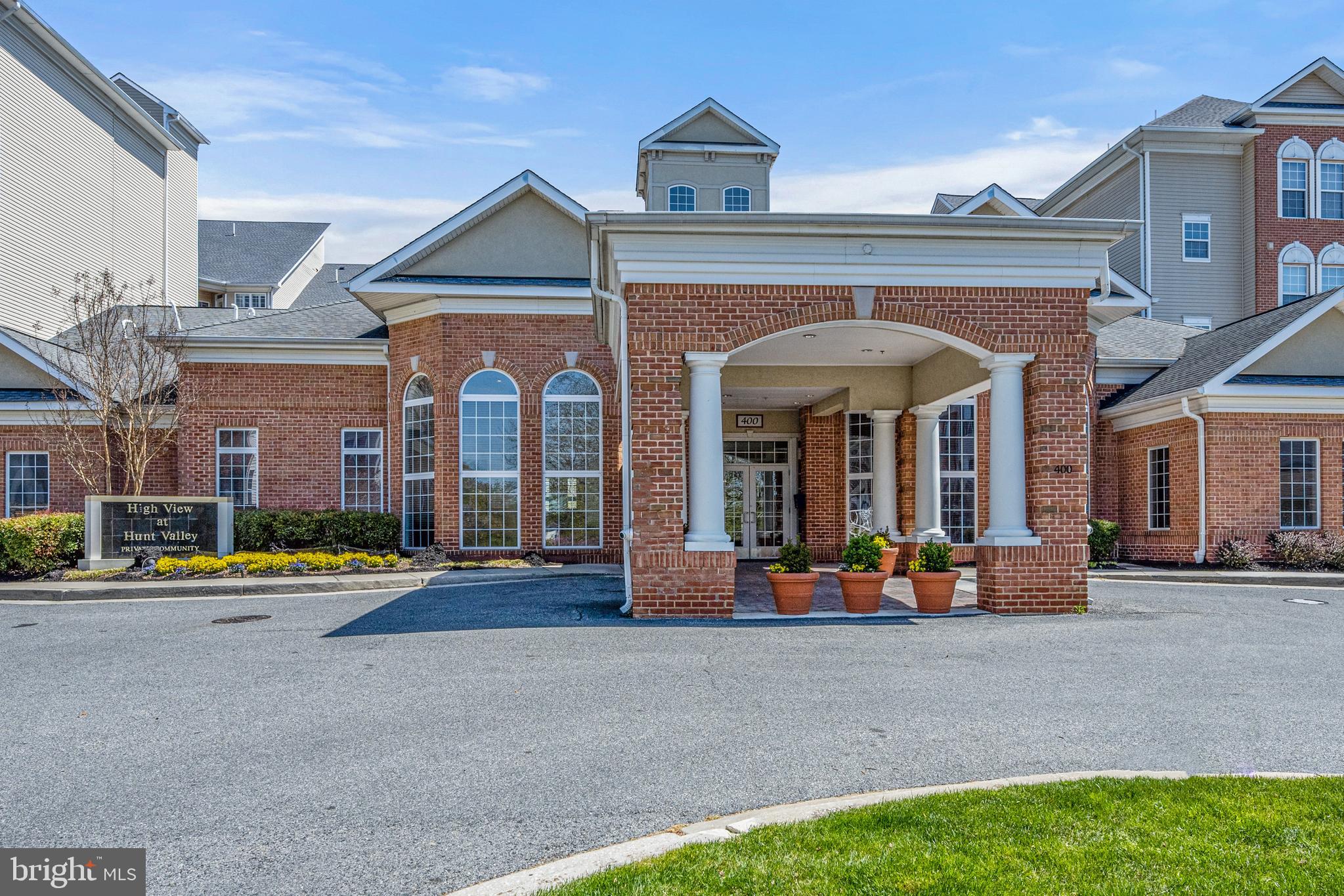 HIGH VIEW AT HUNT VALLEY - Residential Lease