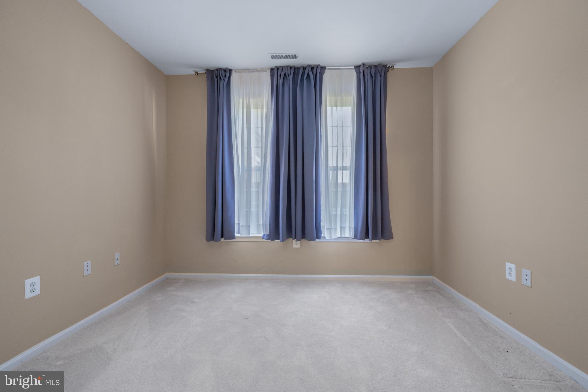 HIGH VIEW AT HUNT VALLEY - Residential Lease