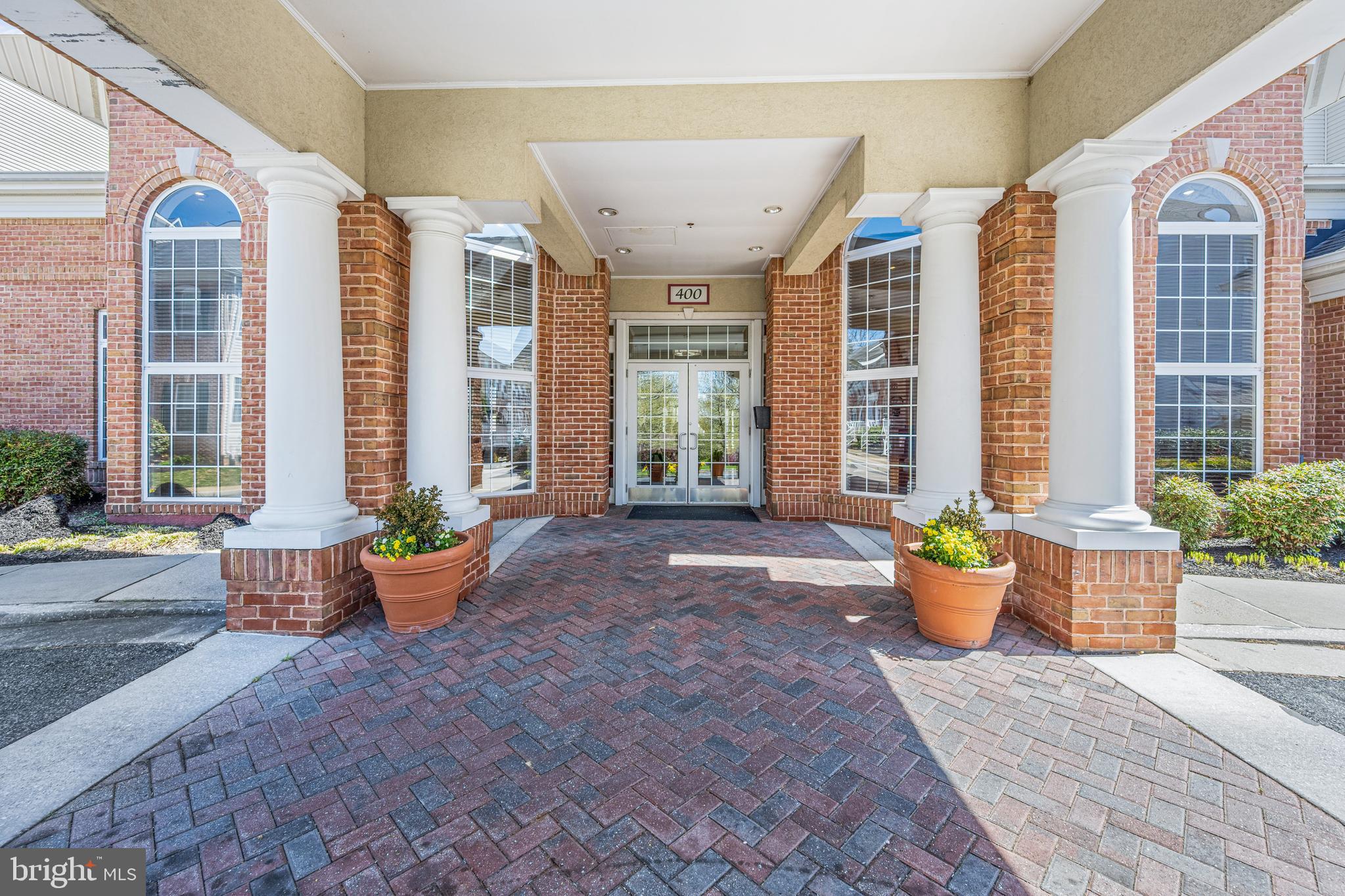 HIGH VIEW AT HUNT VALLEY - Residential Lease