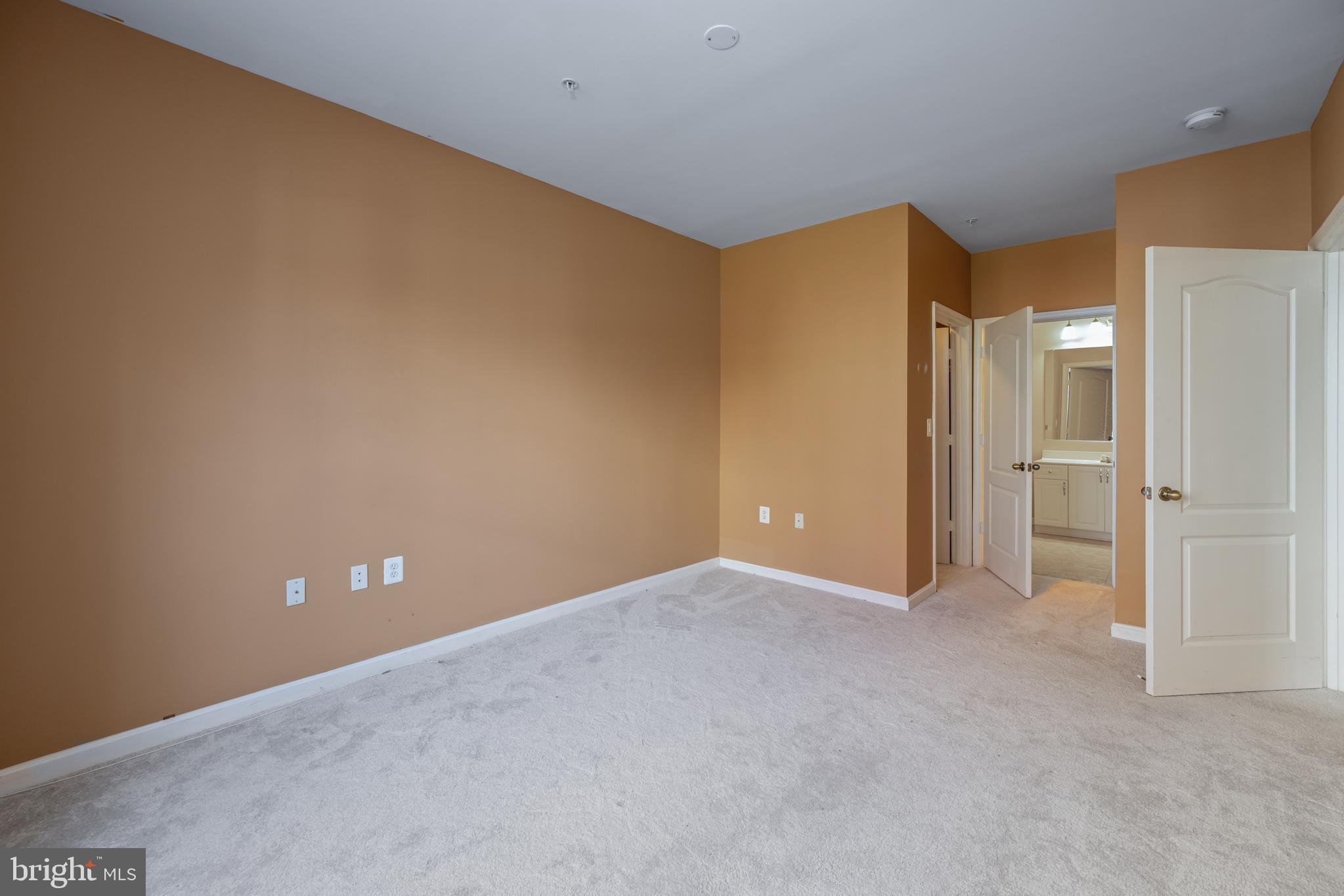 HIGH VIEW AT HUNT VALLEY - Residential Lease