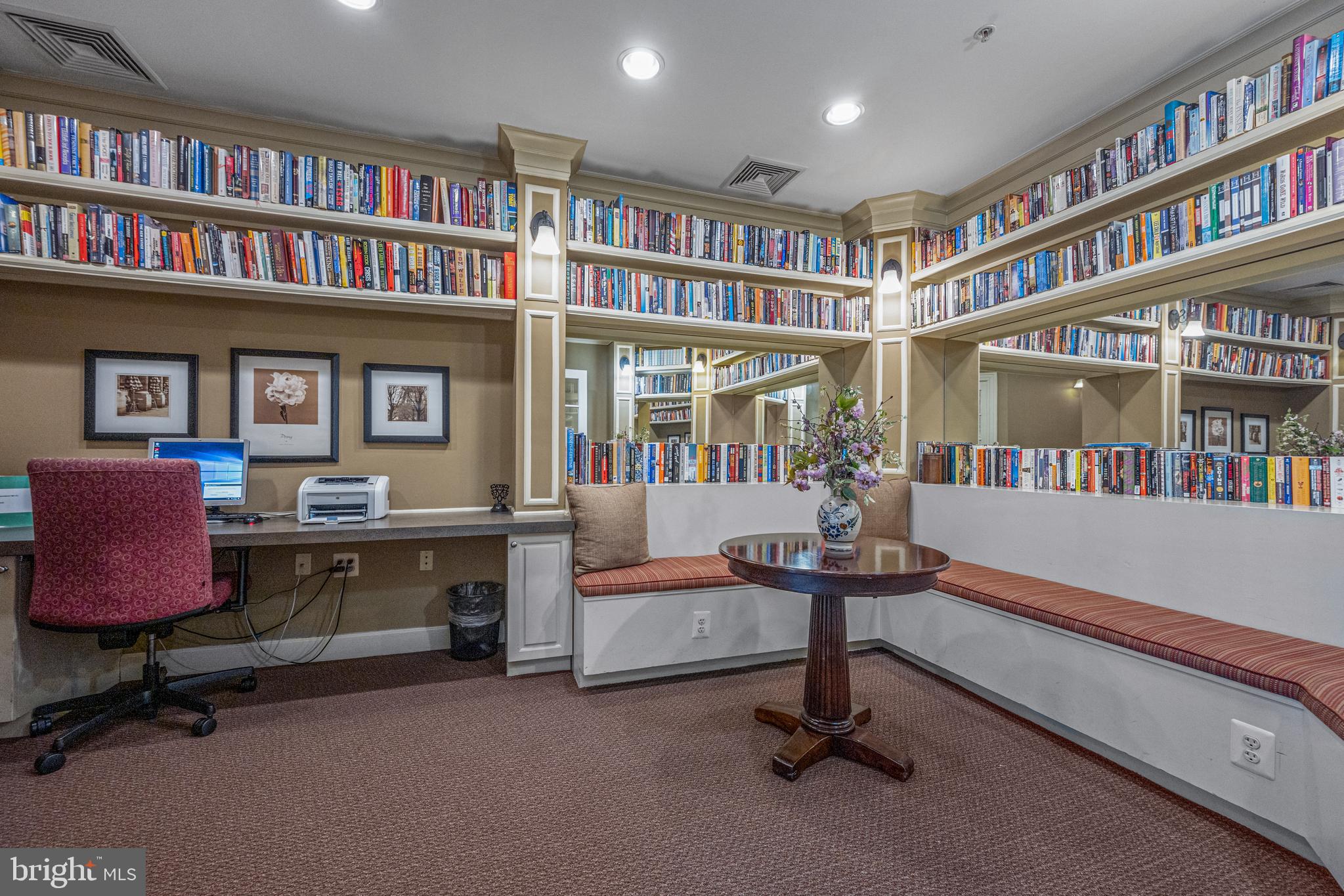 HIGH VIEW AT HUNT VALLEY - Residential Lease