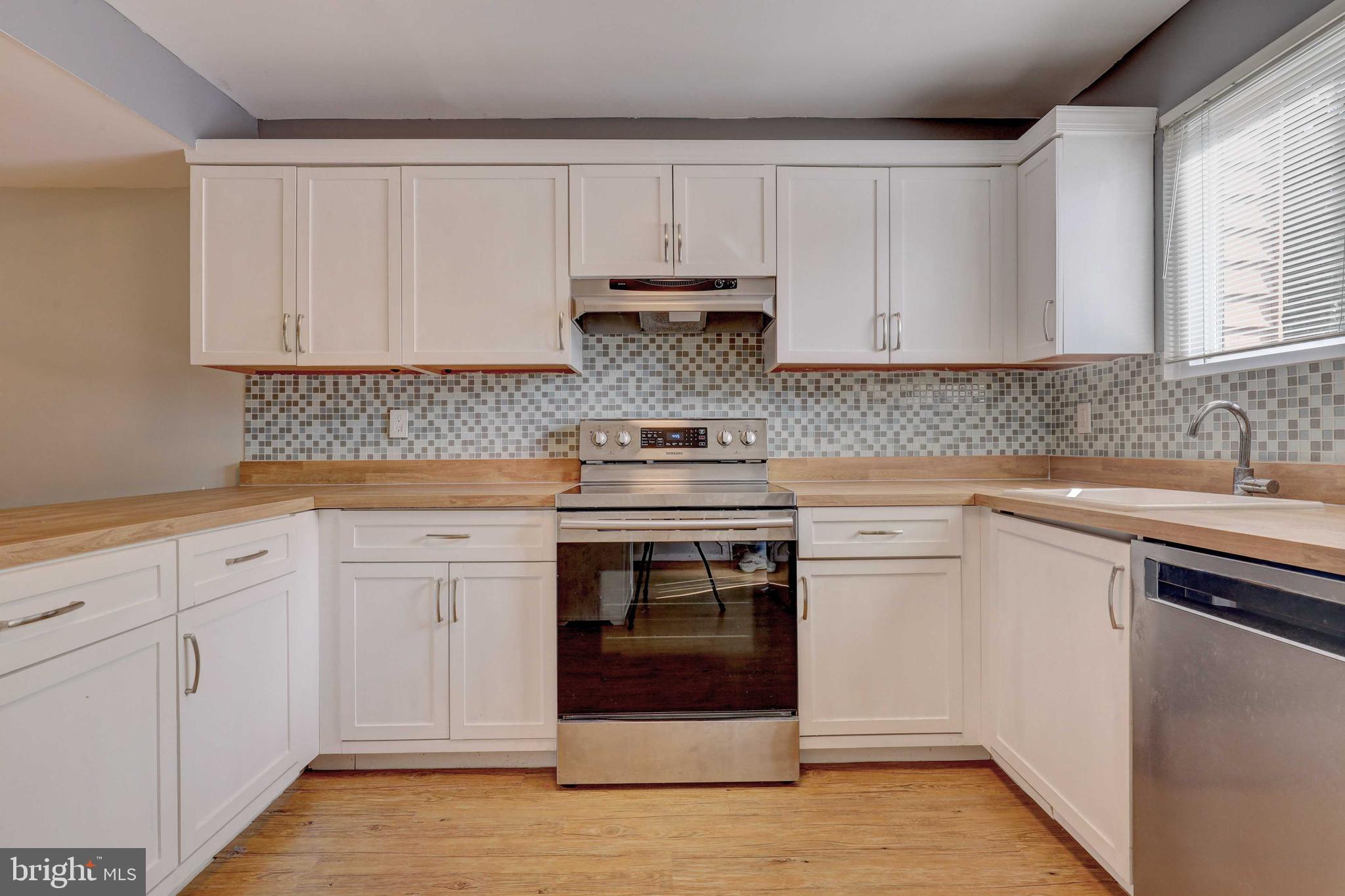 WALNUT RIDGE - Residential