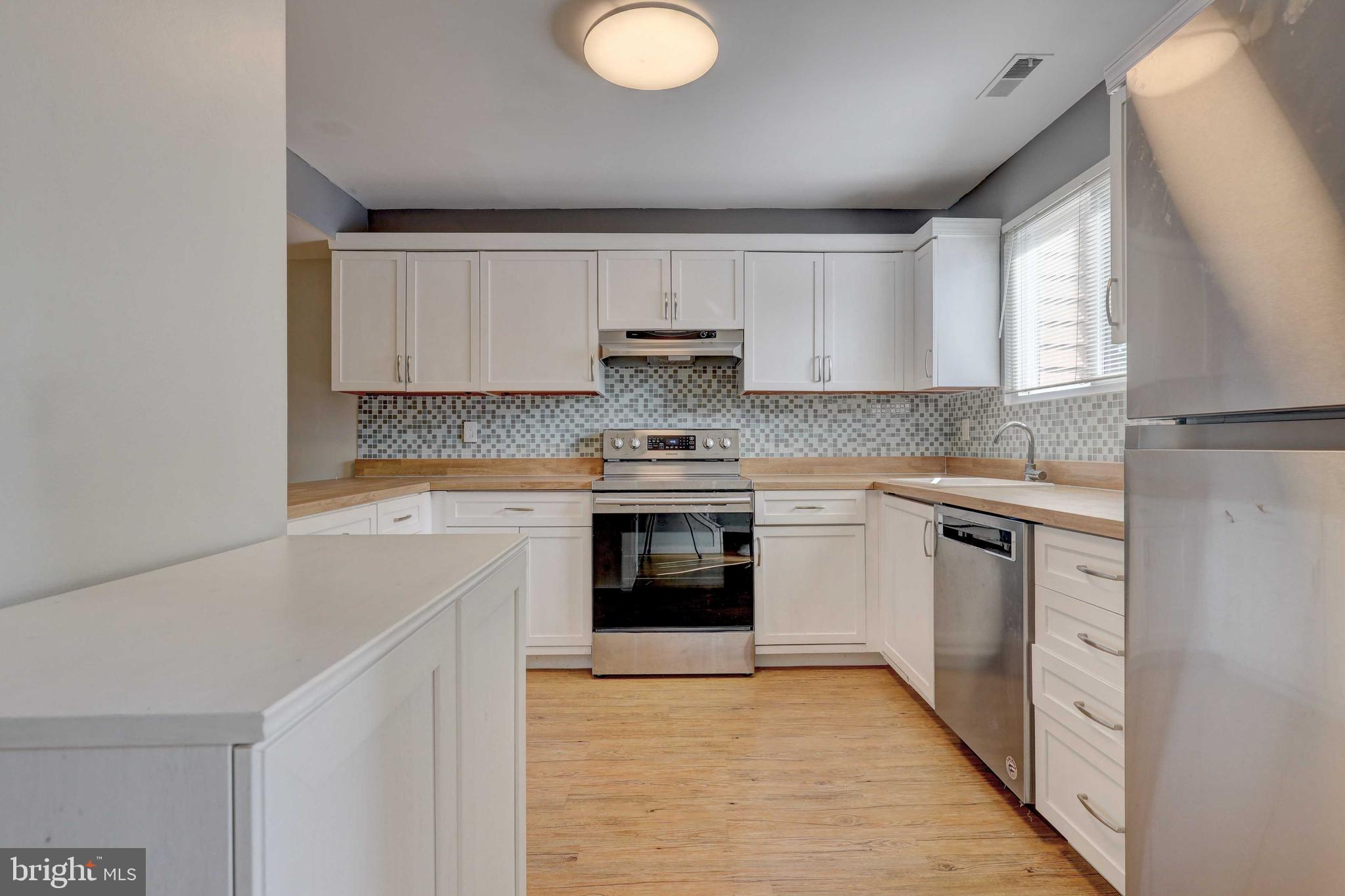 WALNUT RIDGE - Residential